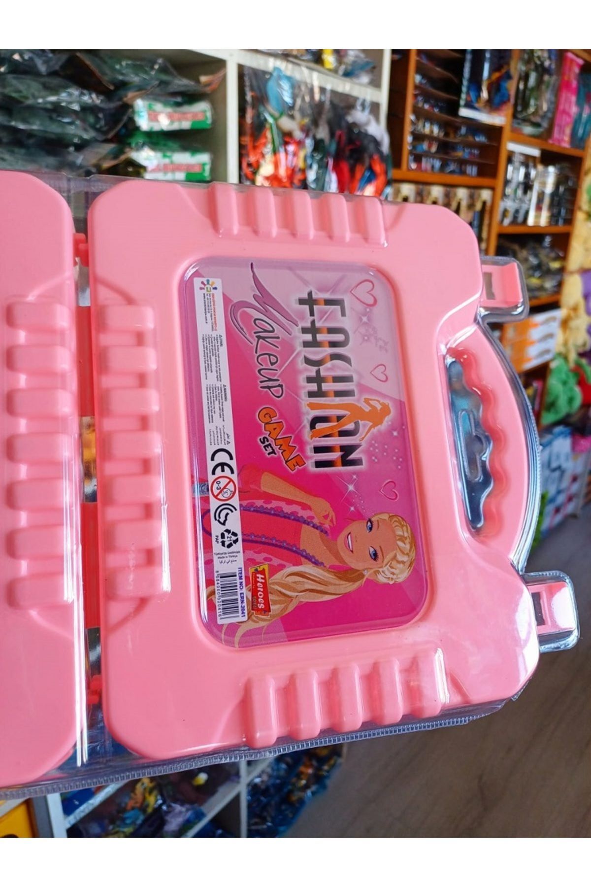 OYUNCAKSAHİLİ Çantalı Makyaj Güzellik Çantası 11 parça Oyuncak Fön Fotoğraf Ayna Ruj Parfüm Açılır Çanta Evcilik fotoğrafı 5 (önizleme)