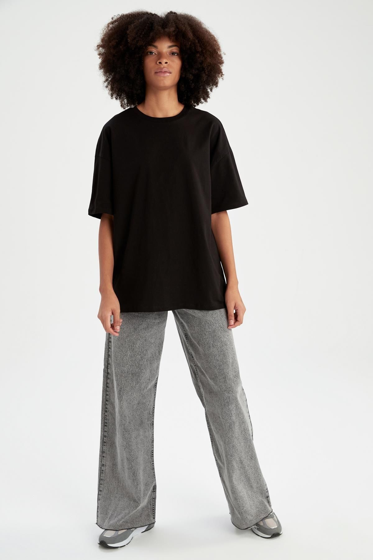 Oversize Fit Bisiklet Yaka Kısa Kollu %100 Pamuk Tişört V4136az22sp