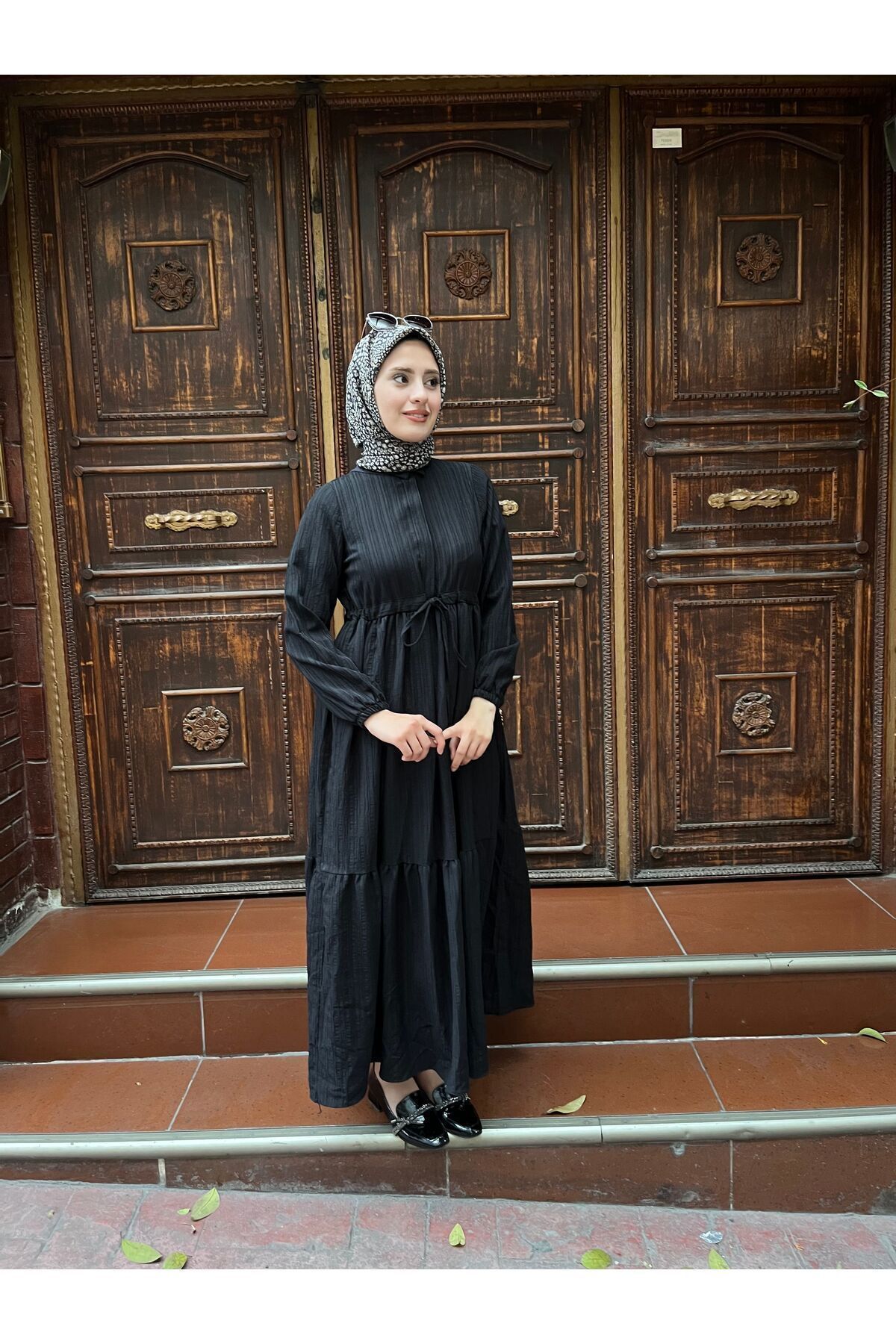Beli Tünelli Düğmeli Elbise
