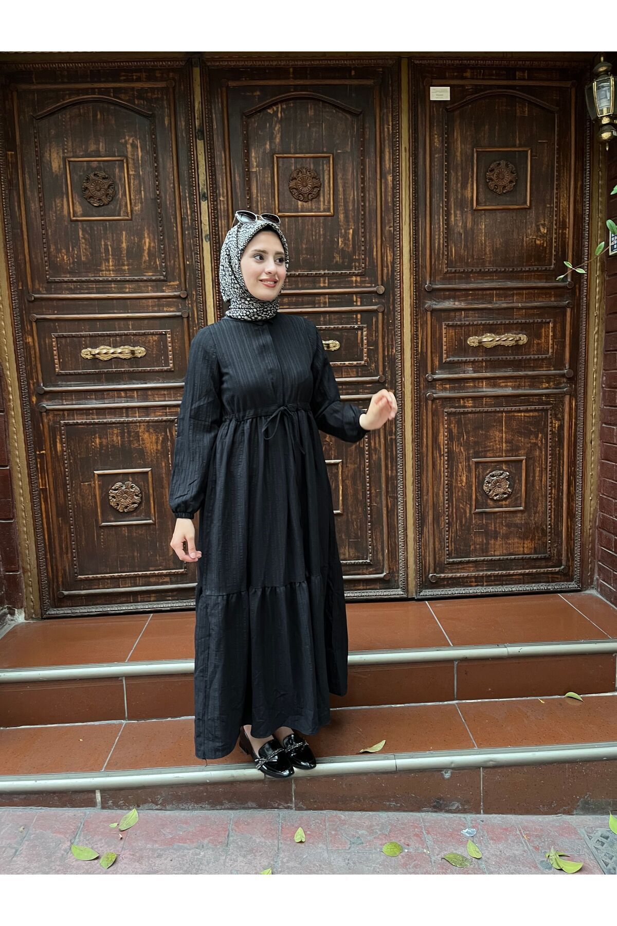Beli Tünelli Düğmeli Elbise