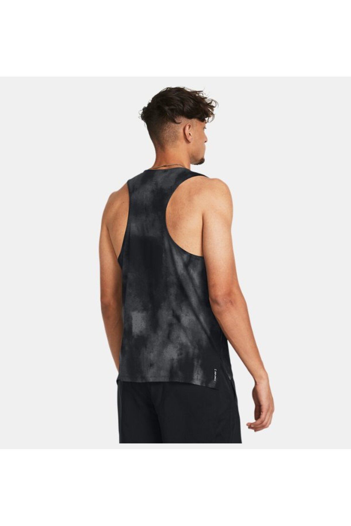 زیرپوش مشکی مردانه ورزشکار چاپی نخبگان 1382609 001 Under Armour