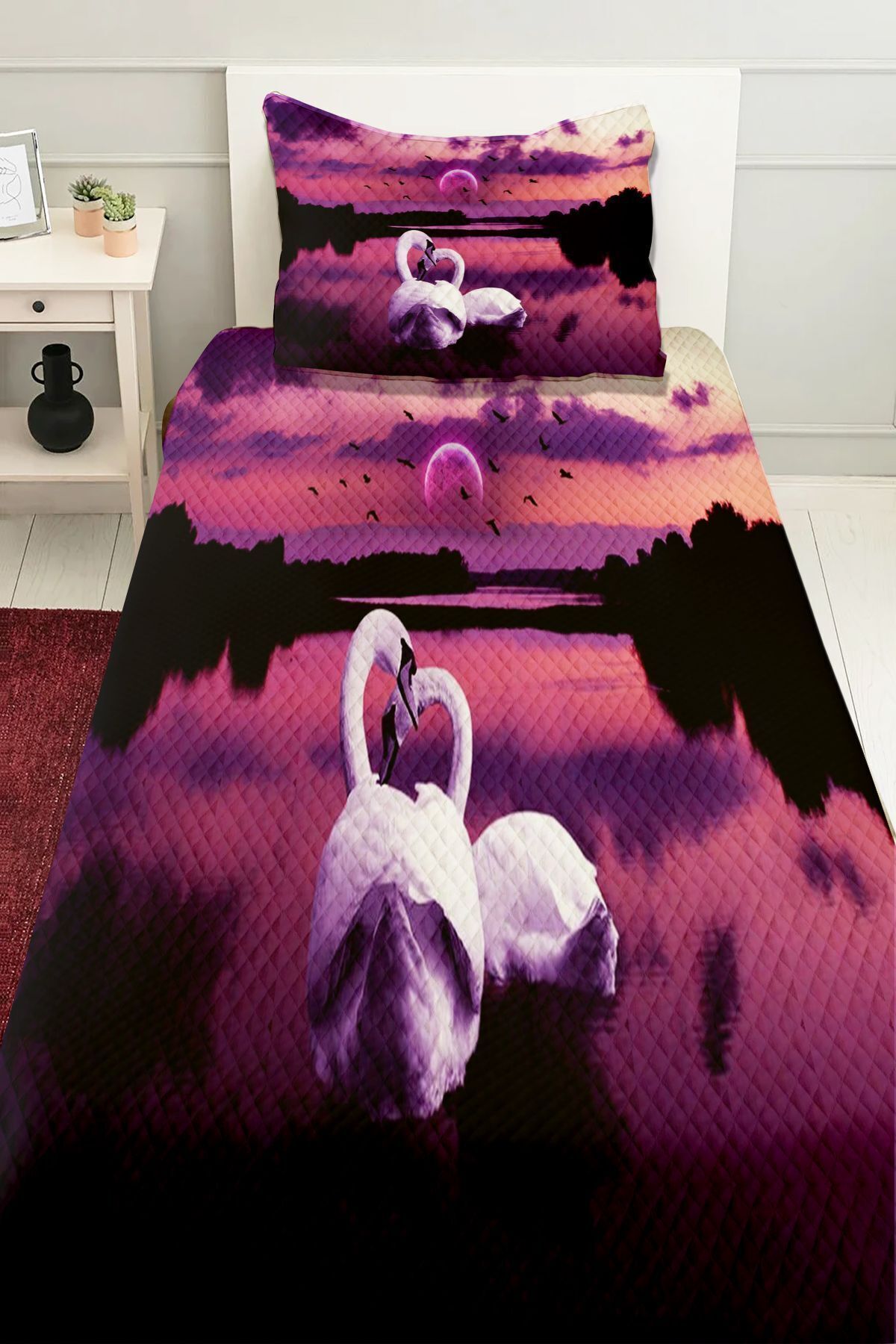 Else Dekor Cuvertură De Pat Decorativă Simplă - Set Piqué Imprimat Cu Lebede Mov Și Albe - One Size