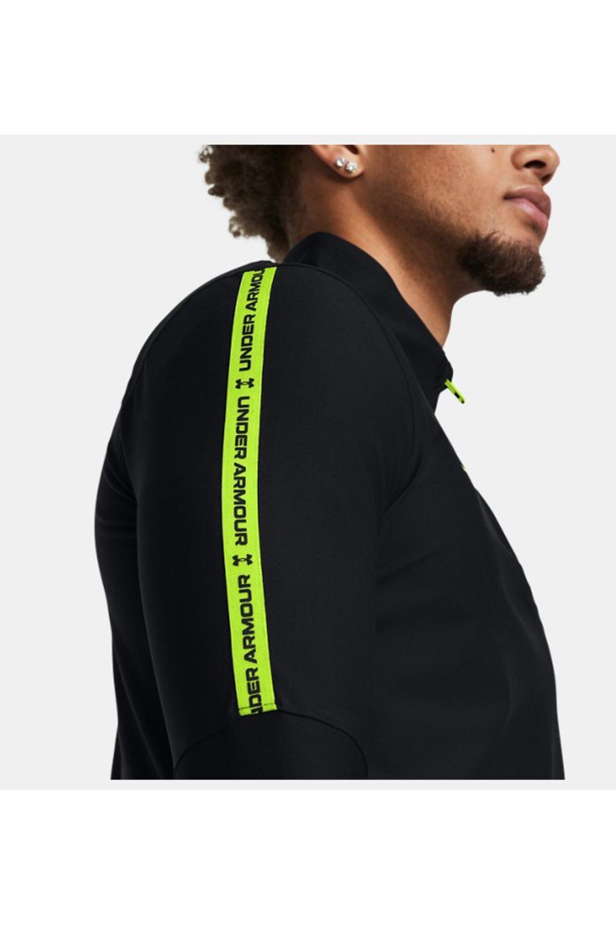تی شرت ورزشی مشکی مردانه UA Challenger Pro ¼ زیپ 1382114 002 Under Armour