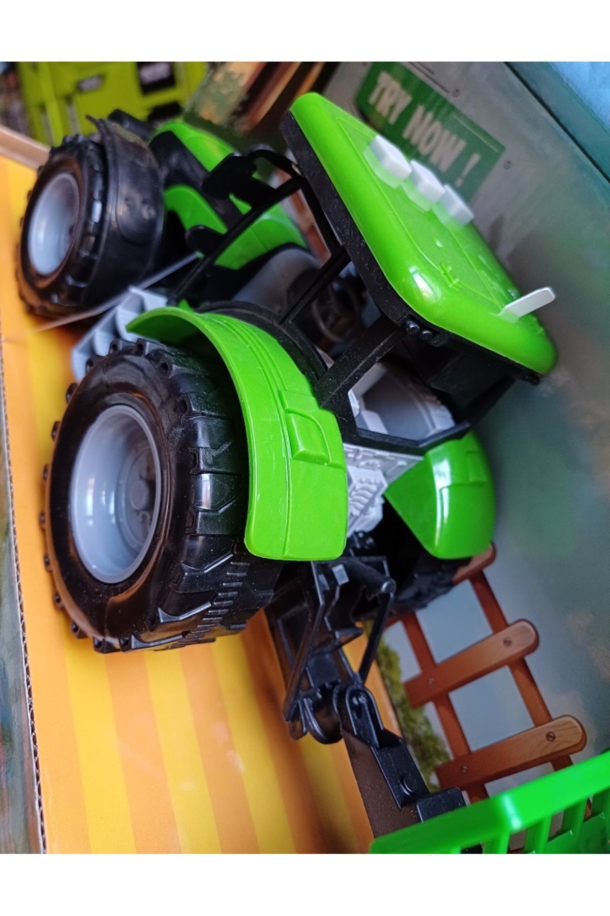 Römorklu Traktör ışıklı Ve 3 Sesli Orman Oyuncakları Çiftlik Odun Taşıyıcı Motor Kapağı Açılır 42cm
