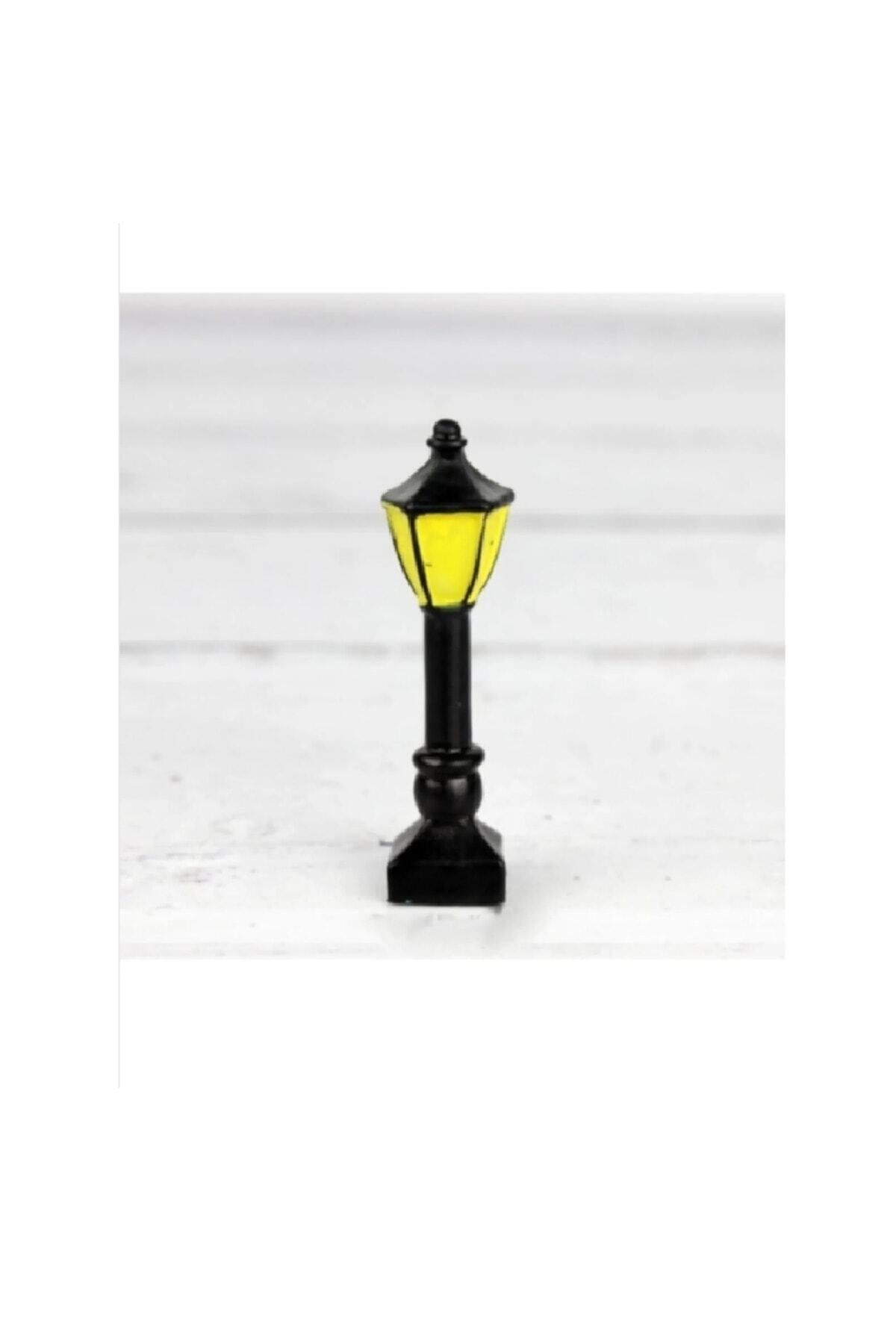 Street Lamp 2 Pieces Miniature Figure Character Toys Household Small Tiny Toys