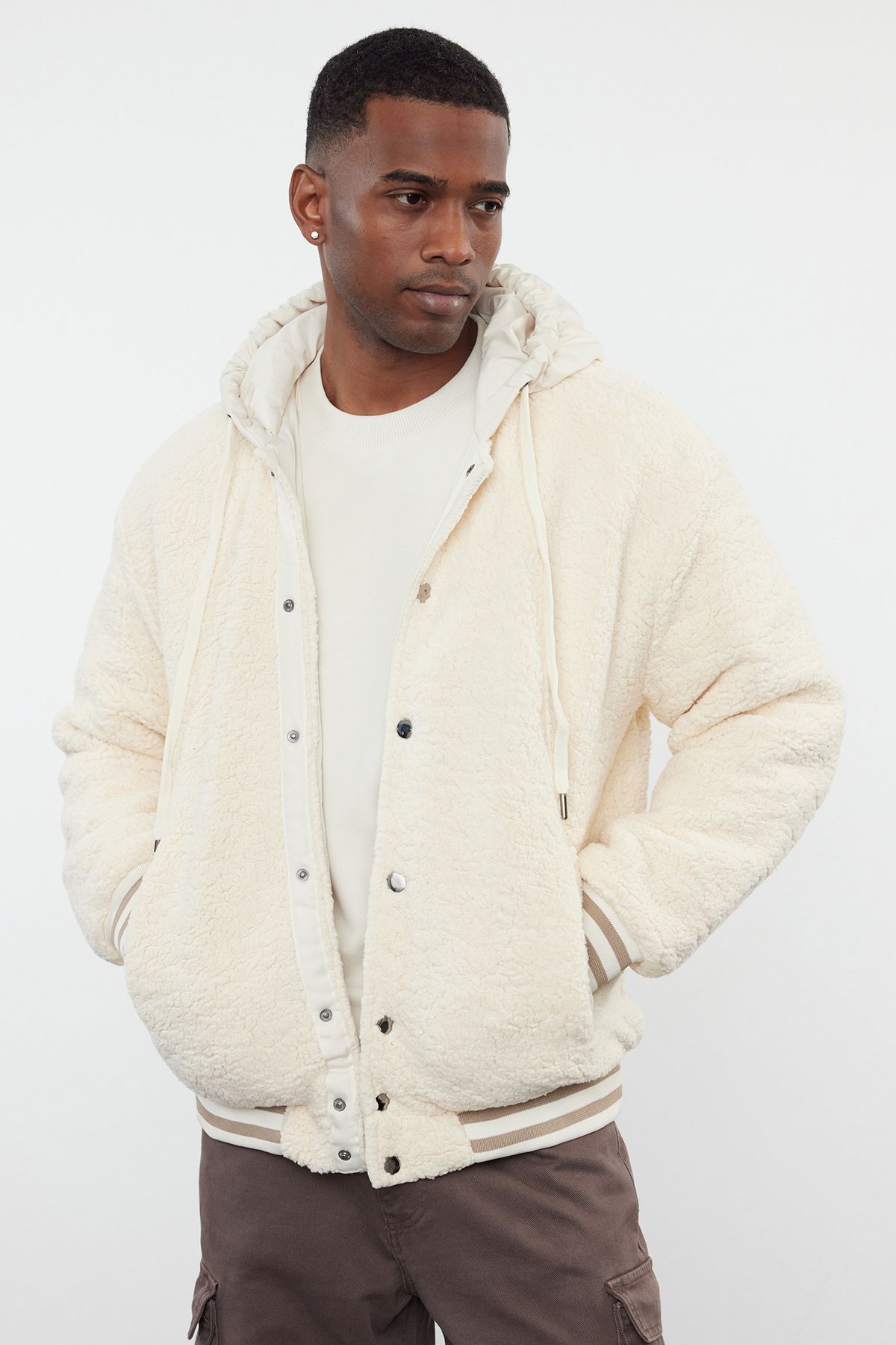 Trendyol Collection-Unisex Ecru Relaxed Fit Hooded Winter Coat - Rubber Detailed TMNAW25MO00015 3