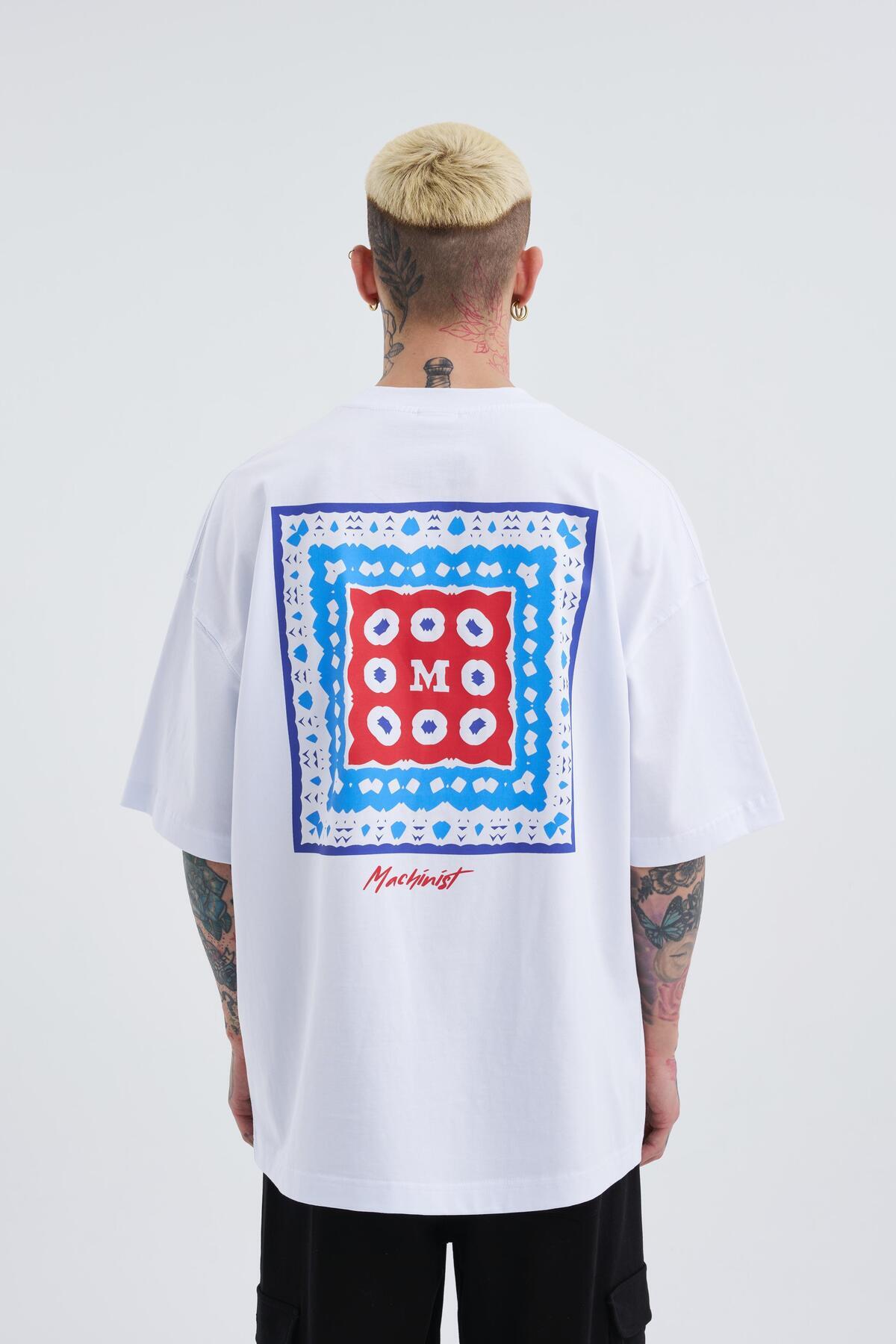 تیشرت مردانه با چاپ قومیتی سبز روشن