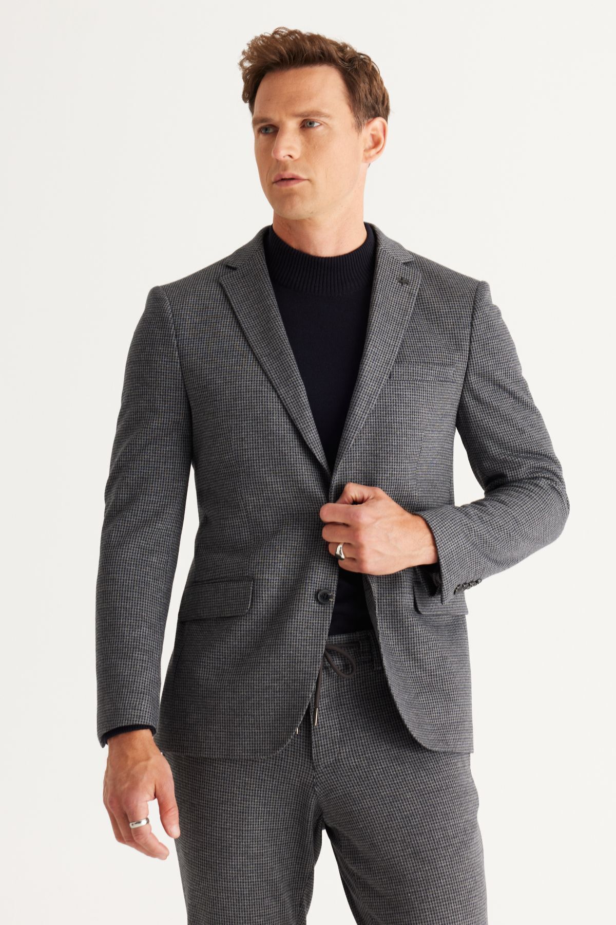 آلتین ییدلیز کلاسیکس کت و شلوار مردانه طرح دار یقه تک رنگ سرمه ای اسلیم فیت باریک