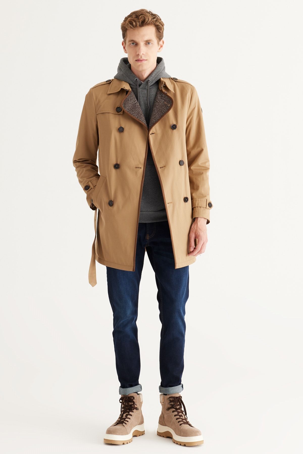 complete the look image