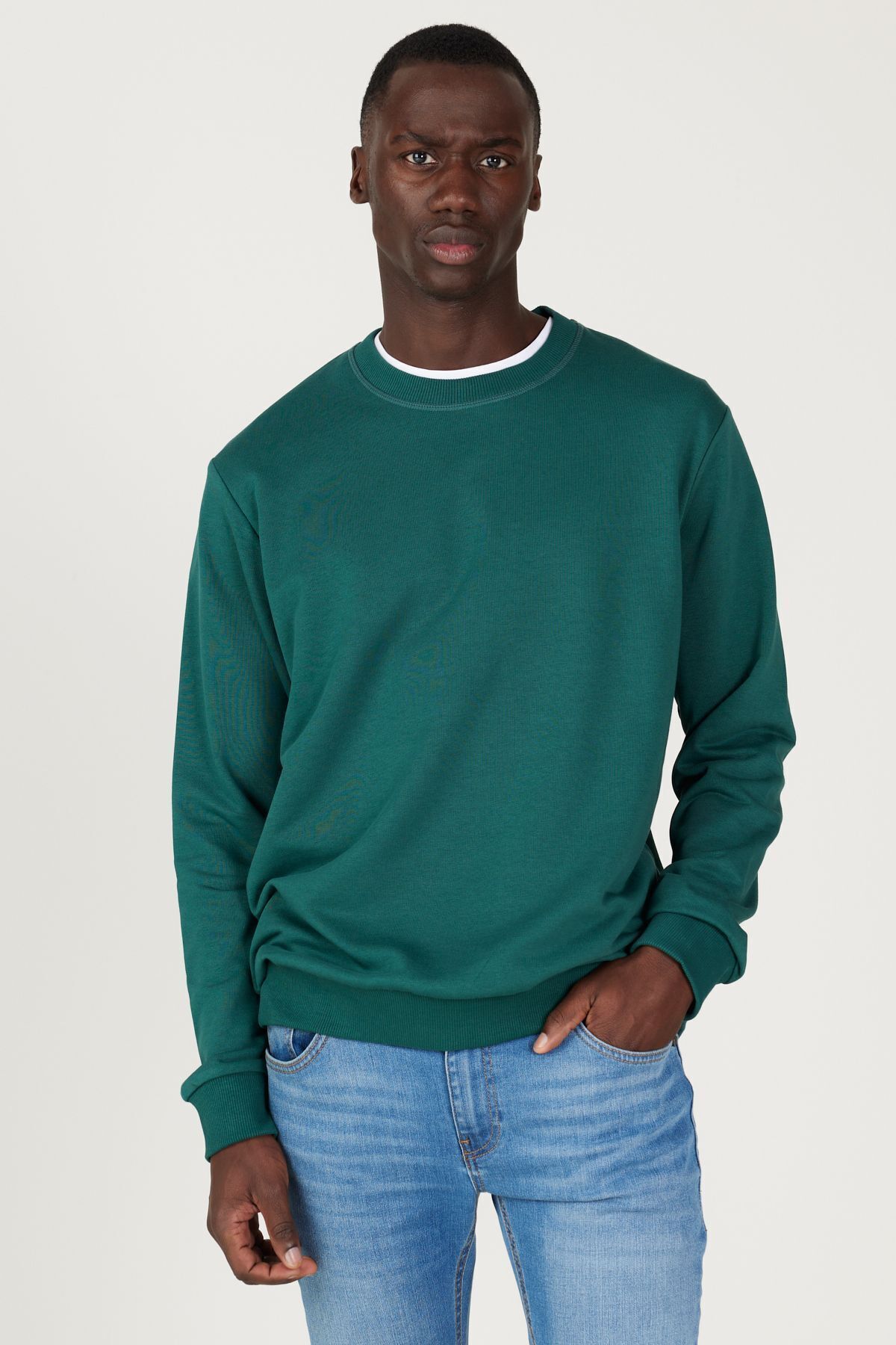 cest un sweat shirt avec du coton 3