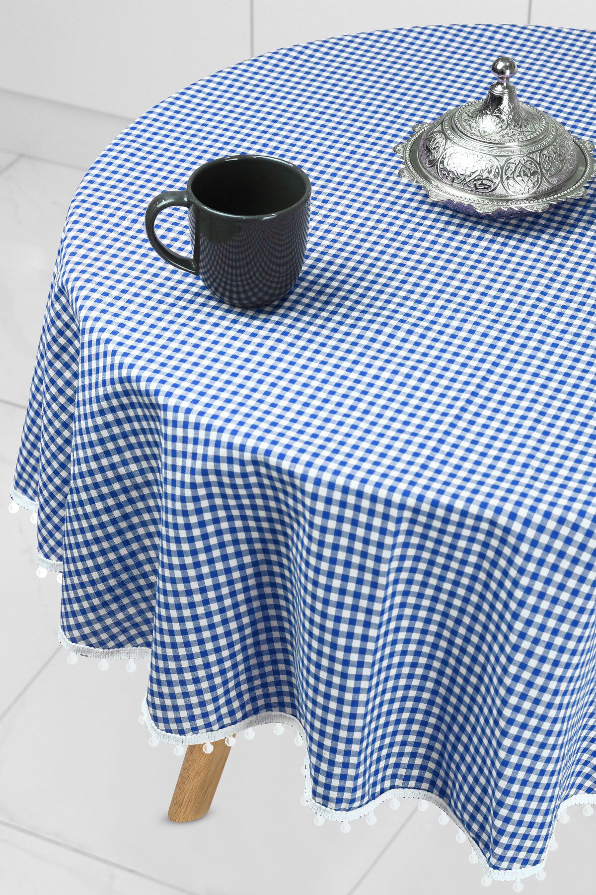 Soft Kare-Bommel Gingham Round Pompom Tablecloth Gingham Round 2
