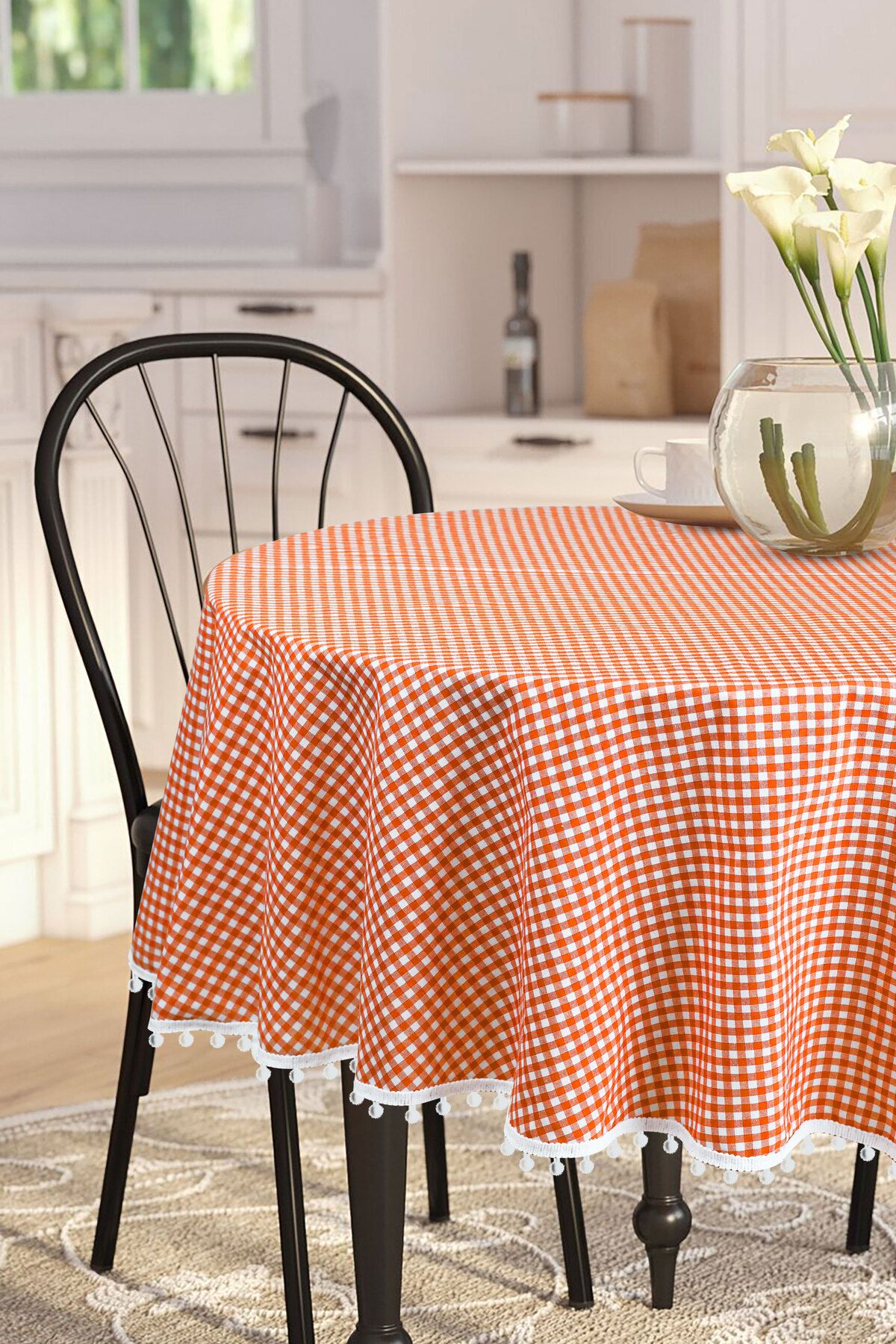 Soft Kare-Bommel Gingham Round Pompom Tablecloth Gingham Round 3