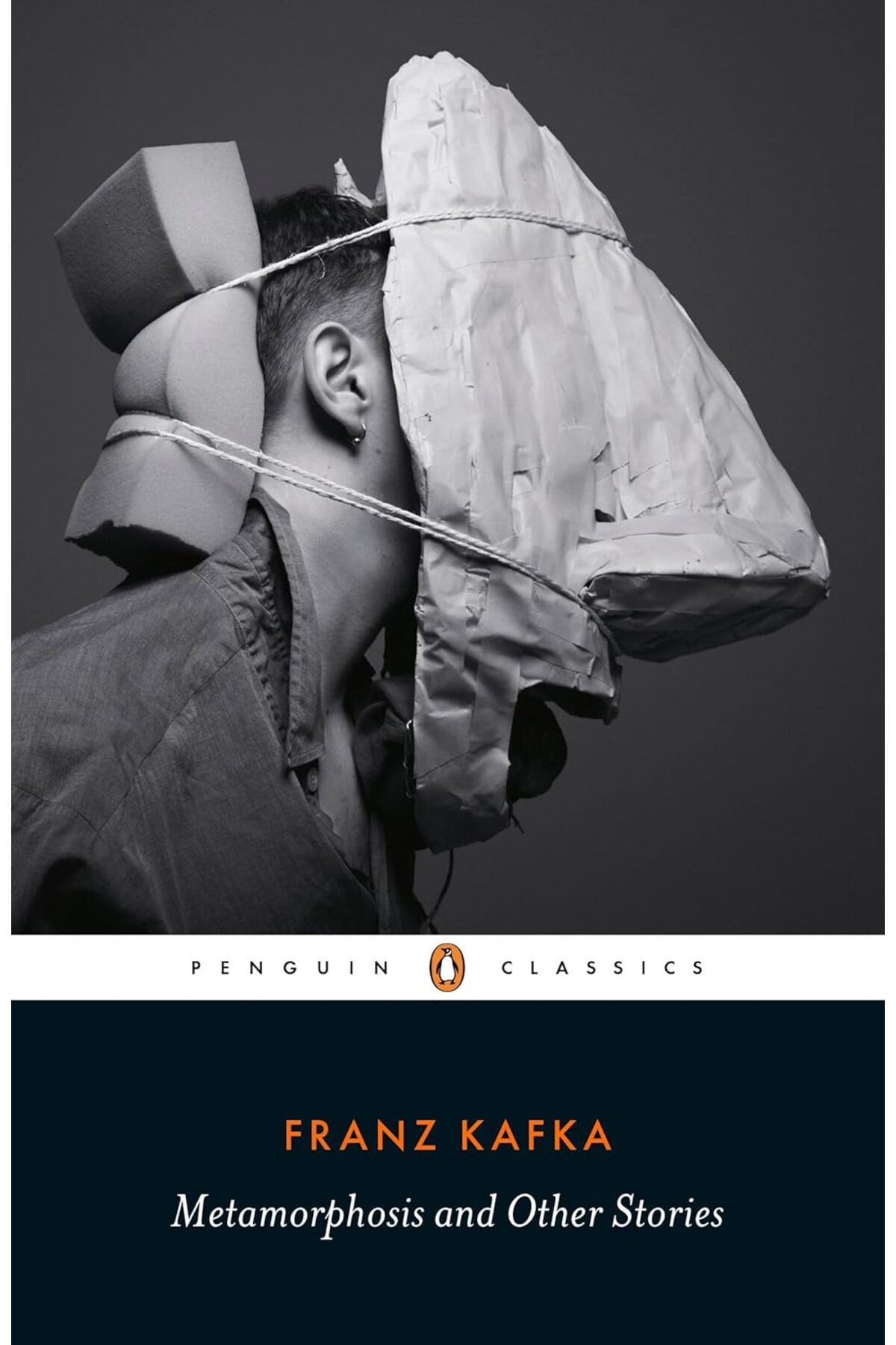 Penguin Books-Franz Kafka's Metamorphosis and Other Judges 1