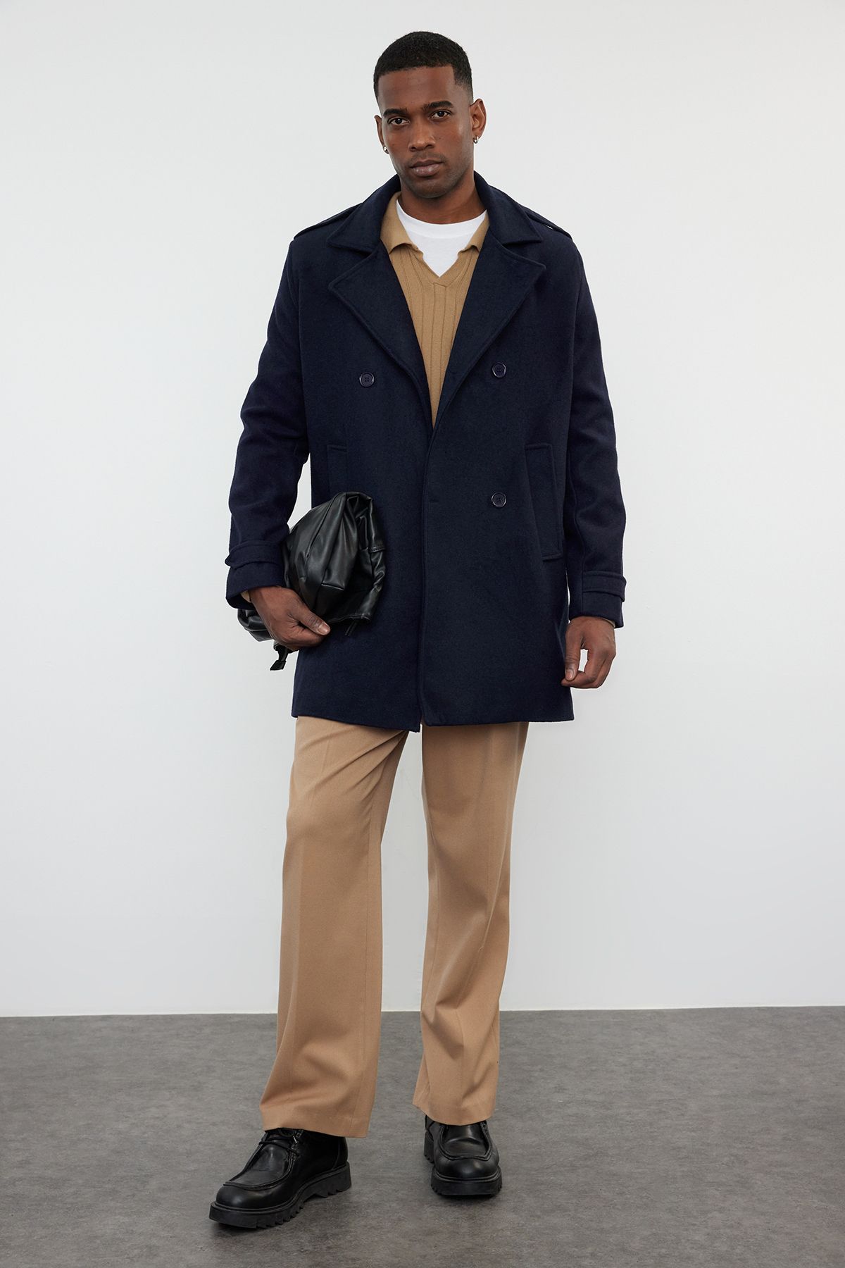 complete the look image