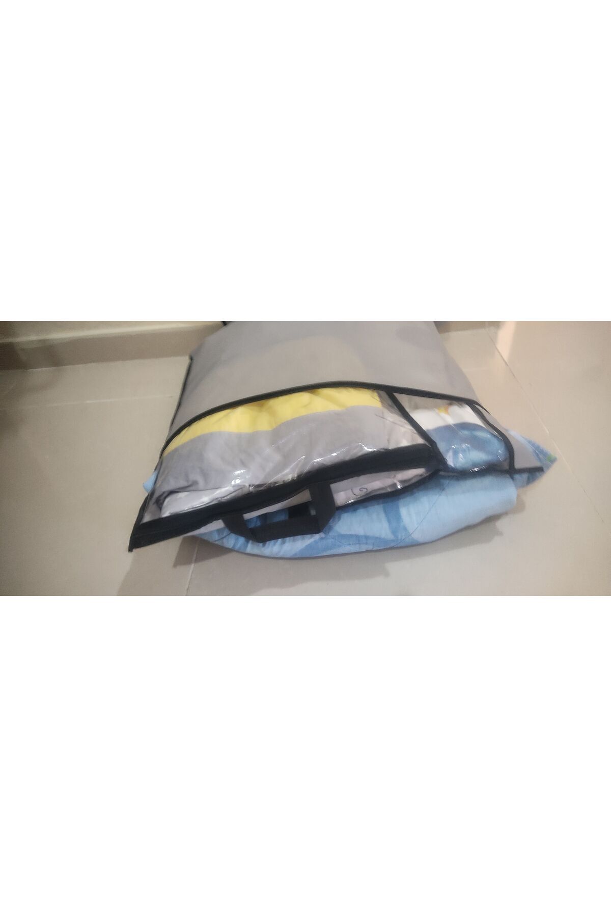 Yorgan - Battaniye Koruyucu Ve Taşıma, Fermuarlı Kılıf Hurç 64x80 cm,