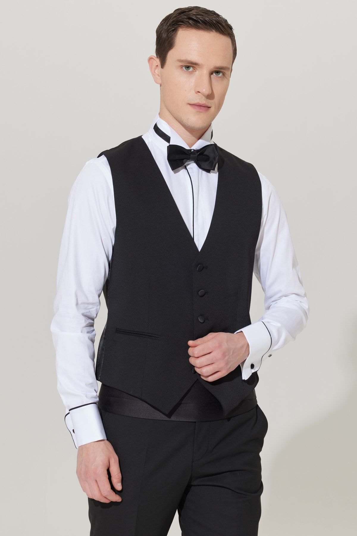 ALTINYILDIZ CLASSICS-Men's Black Slim Fit Narrow Cut V-Neck Patterned Classic Vest 6