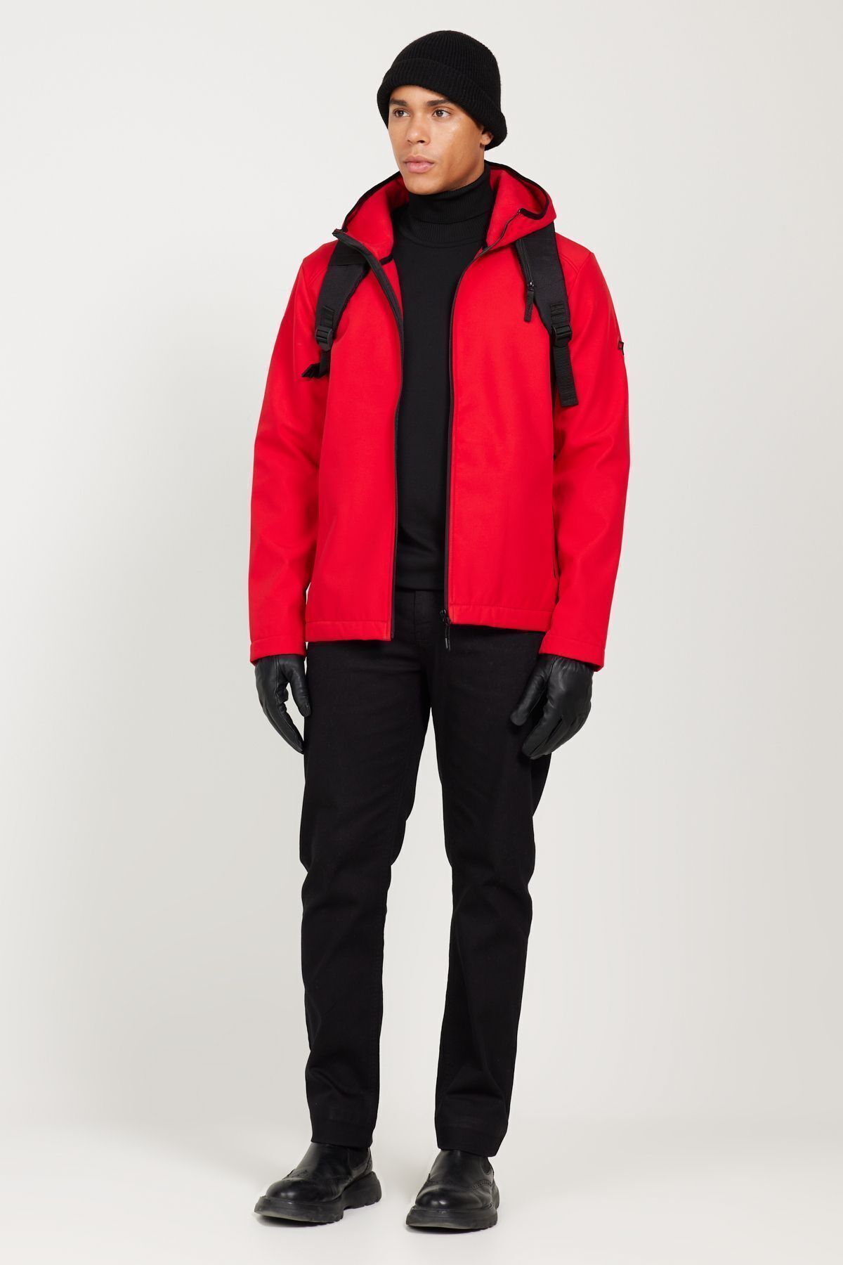 complete the look image