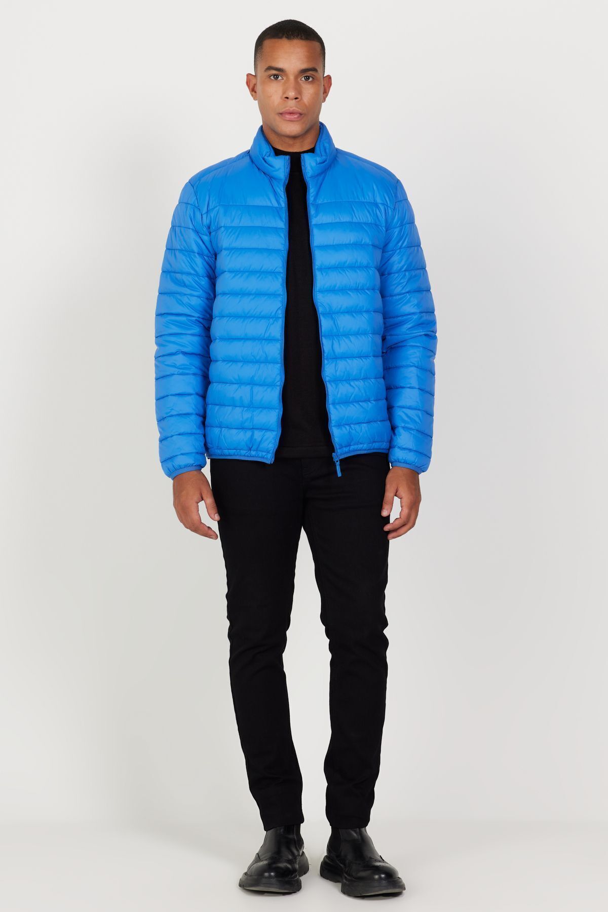 complete the look image