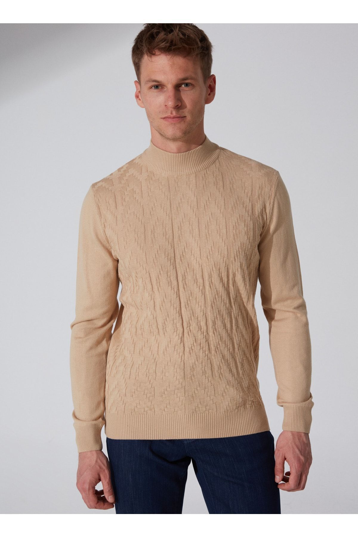 ALTINYILDIZ CLASSICS-Beigefarbener, nicht pillender Dobby-Strickpullover mit normaler Passform und halbem Rollkragen für Herren 6