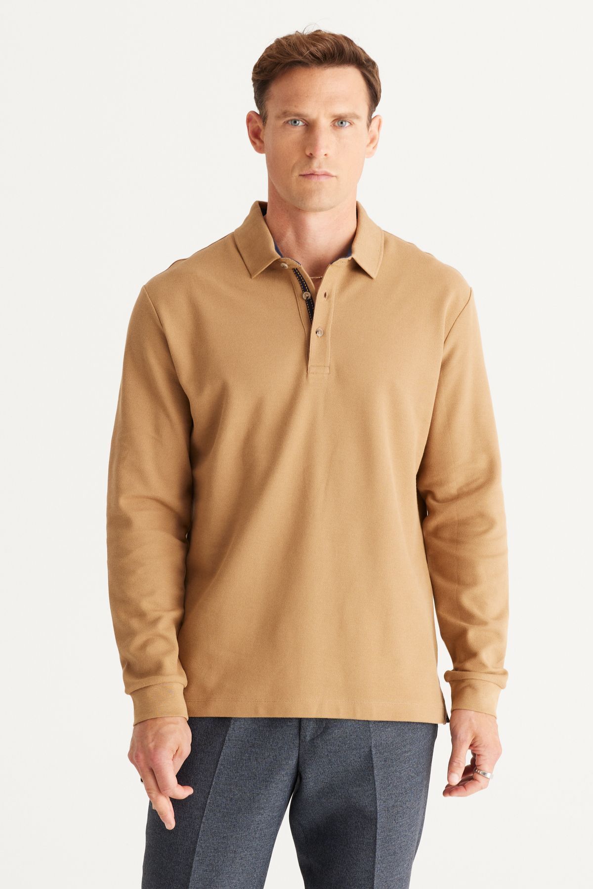 https://cdn.dsmcdn.com/ty1417/product/media/images/prod/QC/20240712/12/cadff603-f7f8-3b37-9ddb-c5862d678fc8/1_org_zoom.jpg