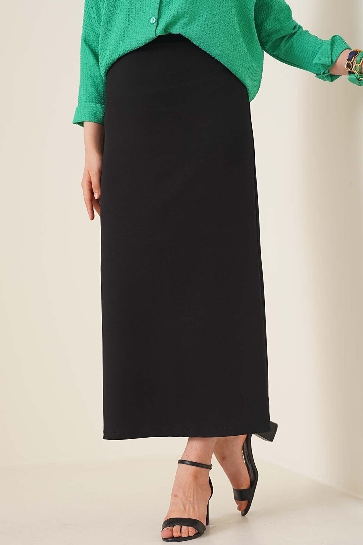 CNG MODA Plain Black Scuba Pencil Skirt