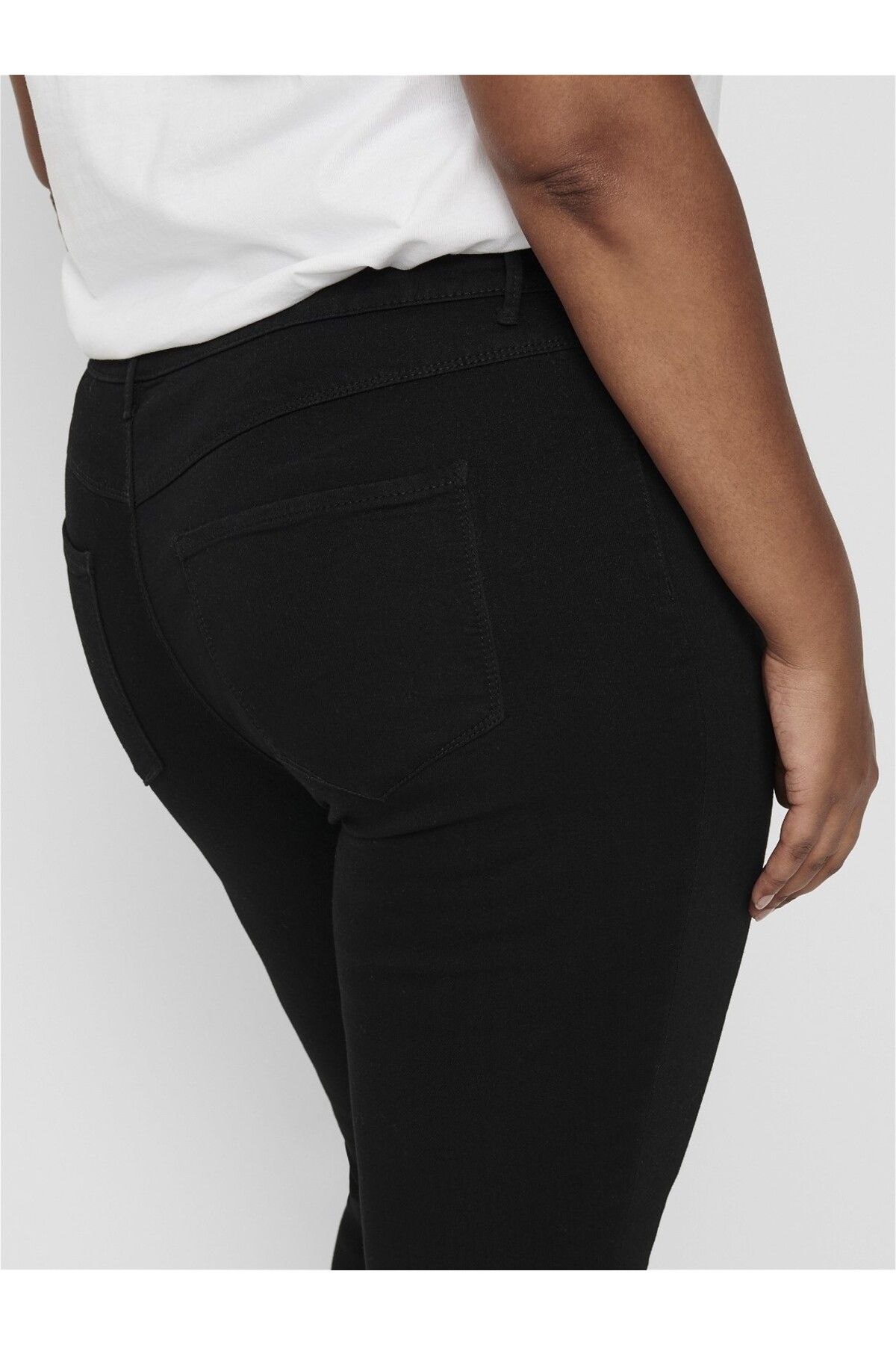 Only-Carmakoma Women's Large Size Narrow Leg Jeans15174943 5