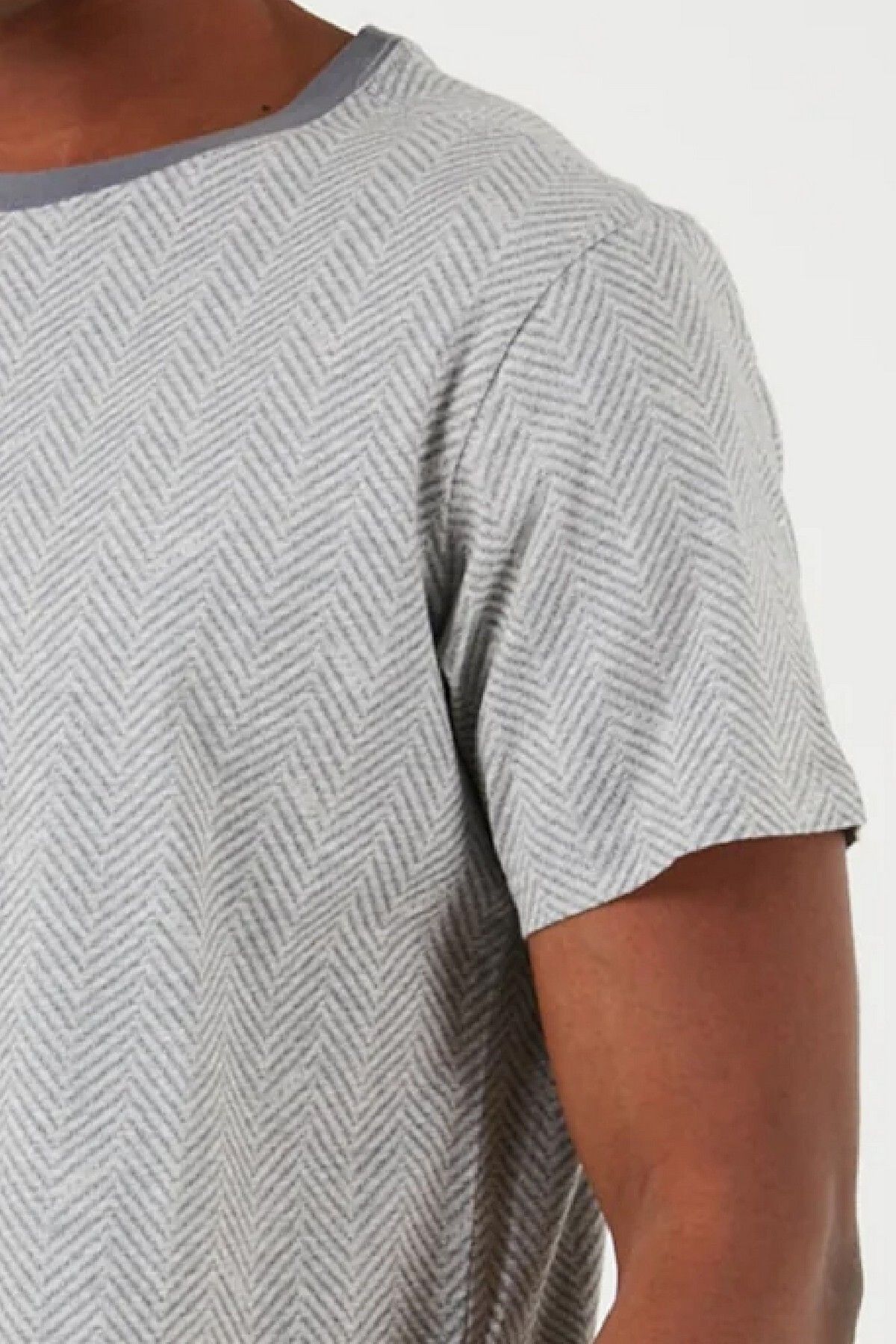 تی شرت خاکستری مردانه A7772 0002 اورجینال Levi's