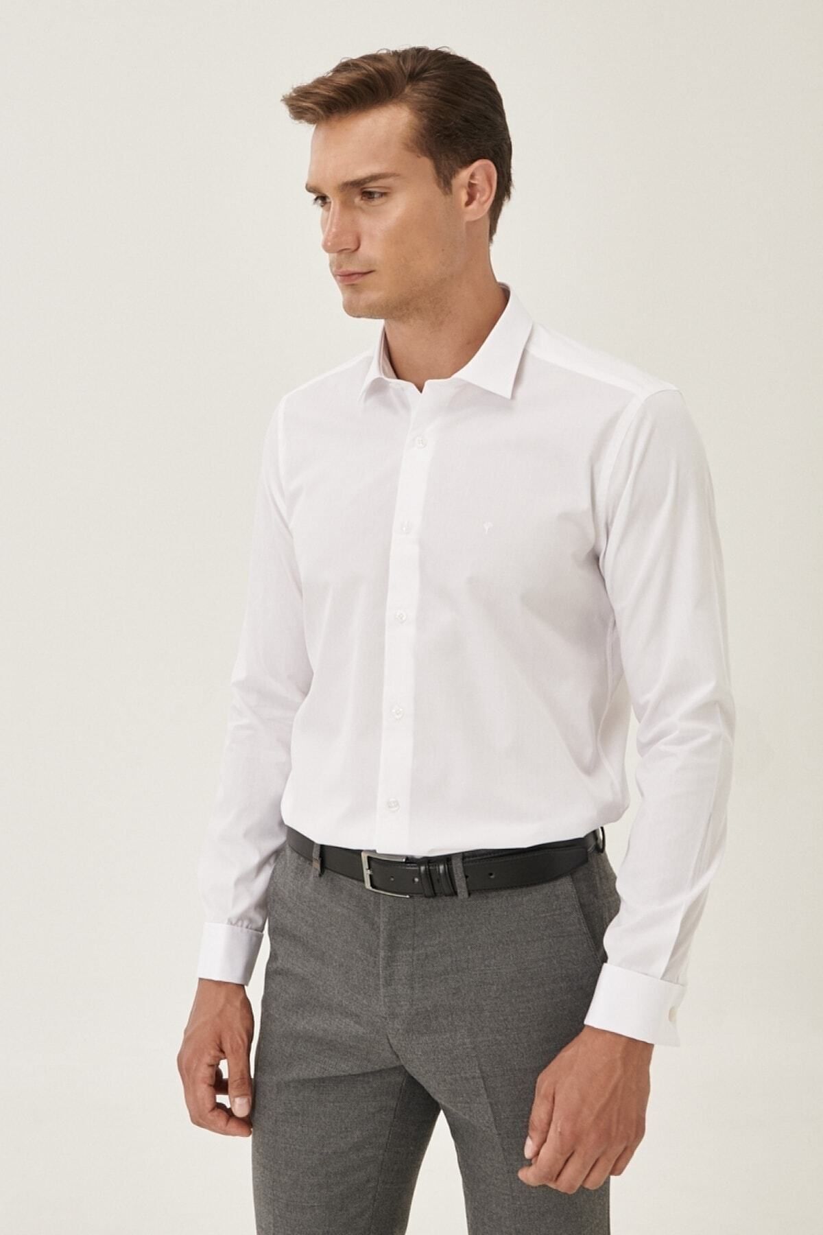 ALTINYILDIZ CLASSICS-Biała, łatwa w prasowaniu, bawełniana koszula slim fit o klasycznym kołnierzyku 1