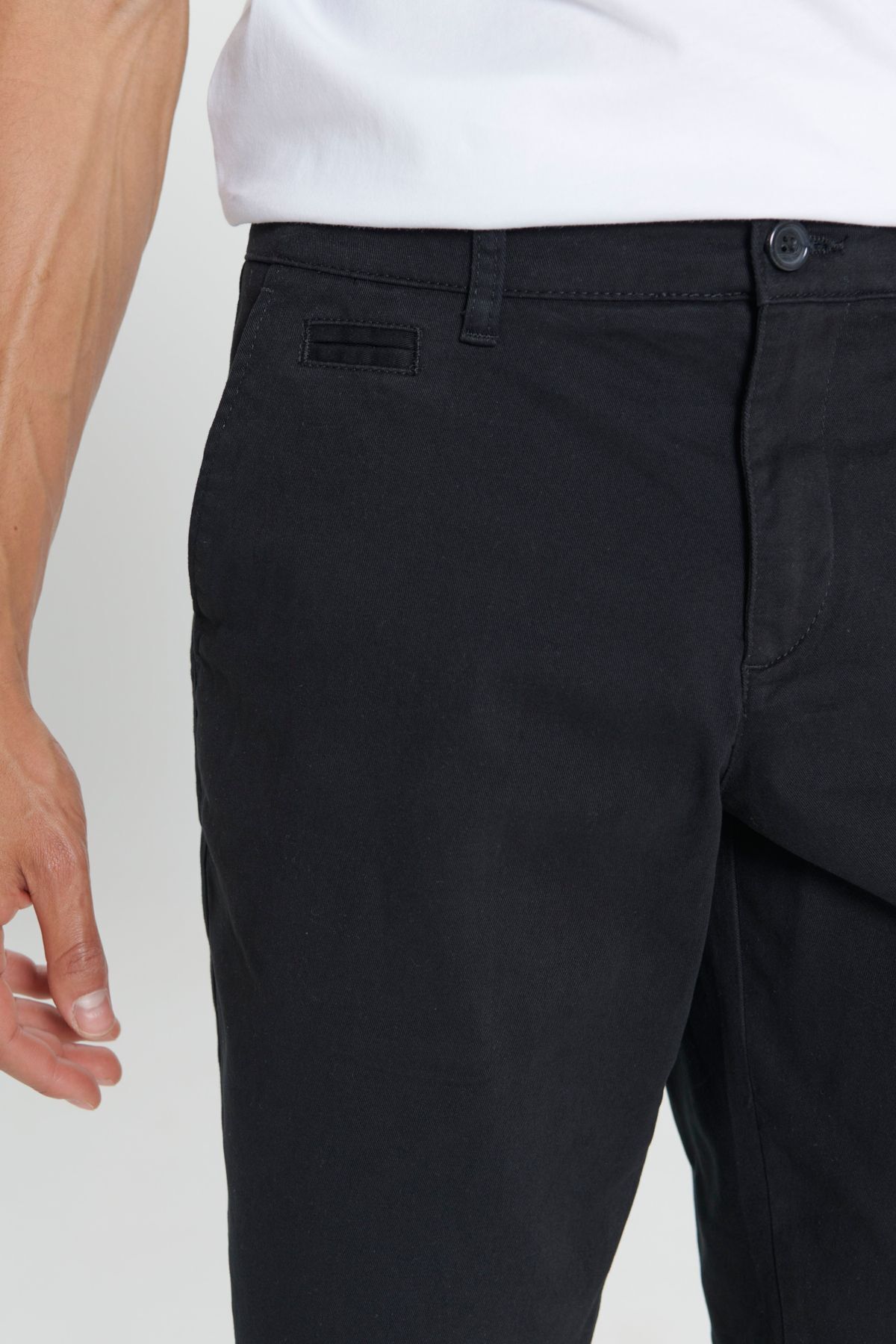 AC&Co / Altınyıldız Classics-Férfi fekete Slim Fit Slim Fit Dobby 100% pamut alkalmi chino rövidnadrág 6