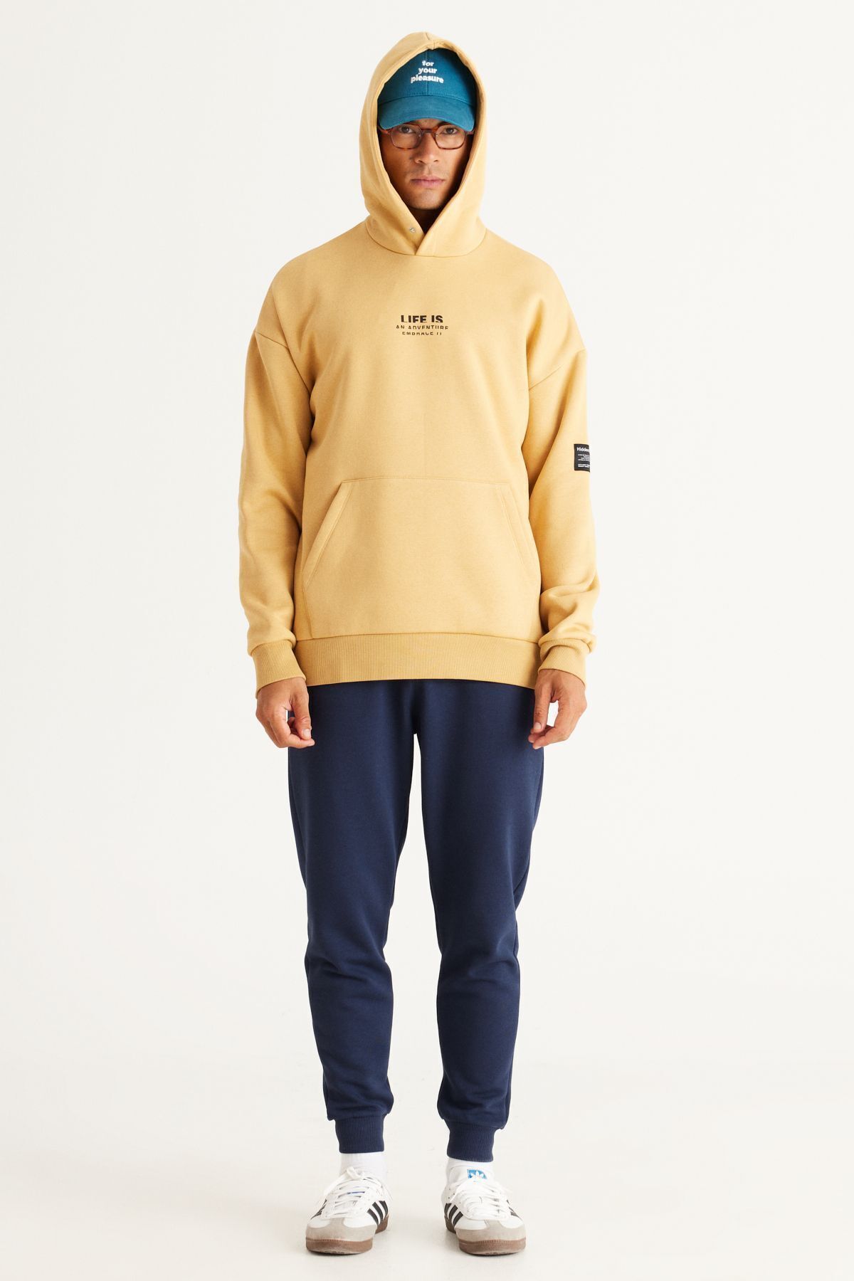 AC&Co / Altınyıldız Classics-Senfgelbes Sweatshirt für Herren mit Oversize-Passform und lockerem Schnitt, Kapuze, Fleece-Innenseite, 3-fädige Baumwolle 4