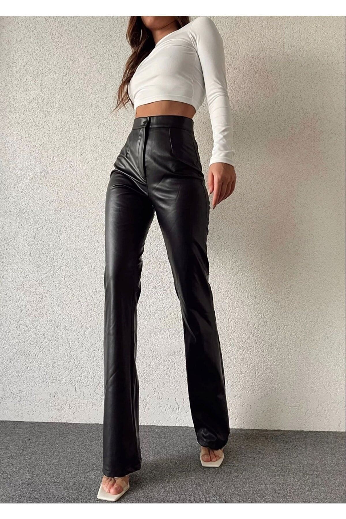 pantalon évasé en cuir noir