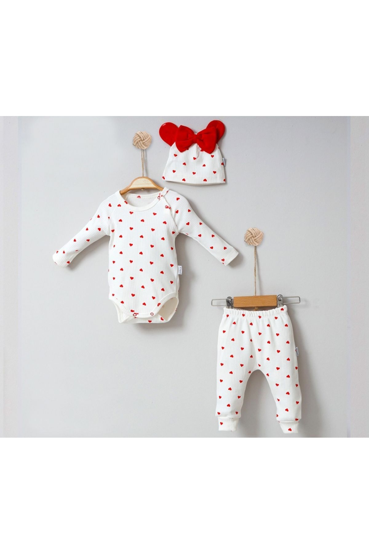 yukobaby bebeğiniz için en doğalı KIZ BEBEK KALPLİ 3'LÜ YENİDOĞAN HASTANE ÇIKIŞI SET YK4009MC fotoğrafı 2 (önizleme)