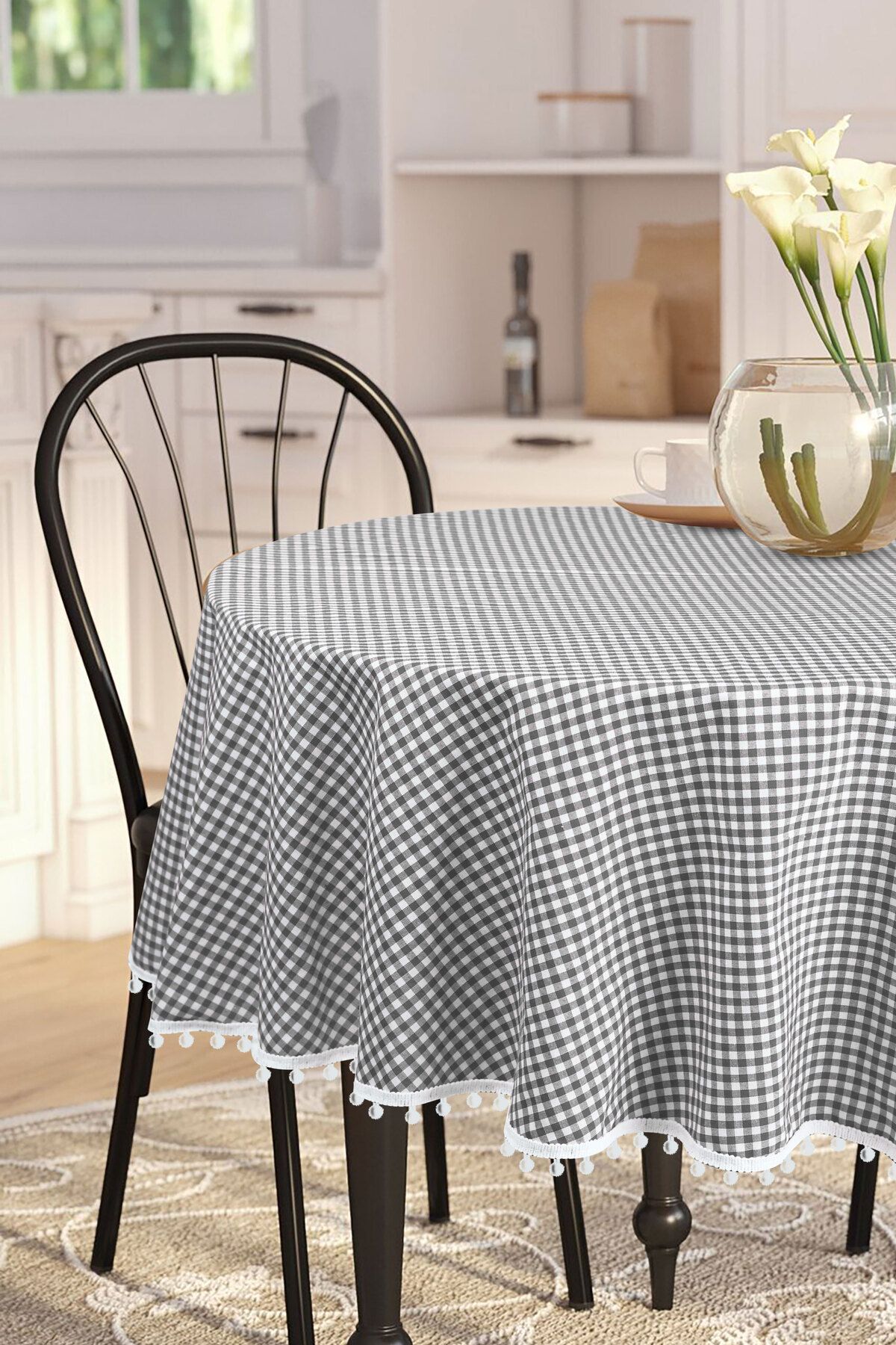 Soft Kare-Bommel Gingham Round Pompom Tablecloth Gingham Round 3