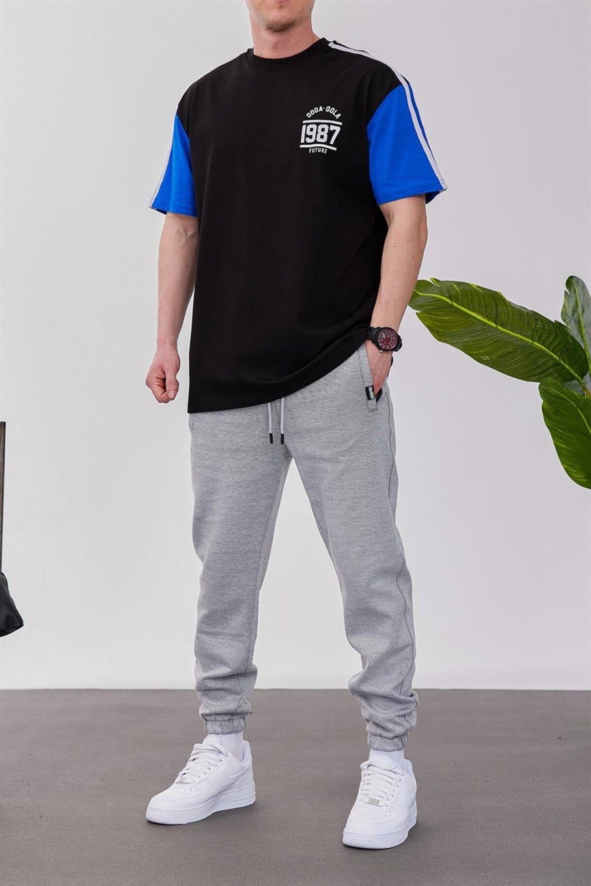 NOMARC-Doda Dola Black T-shirt 2