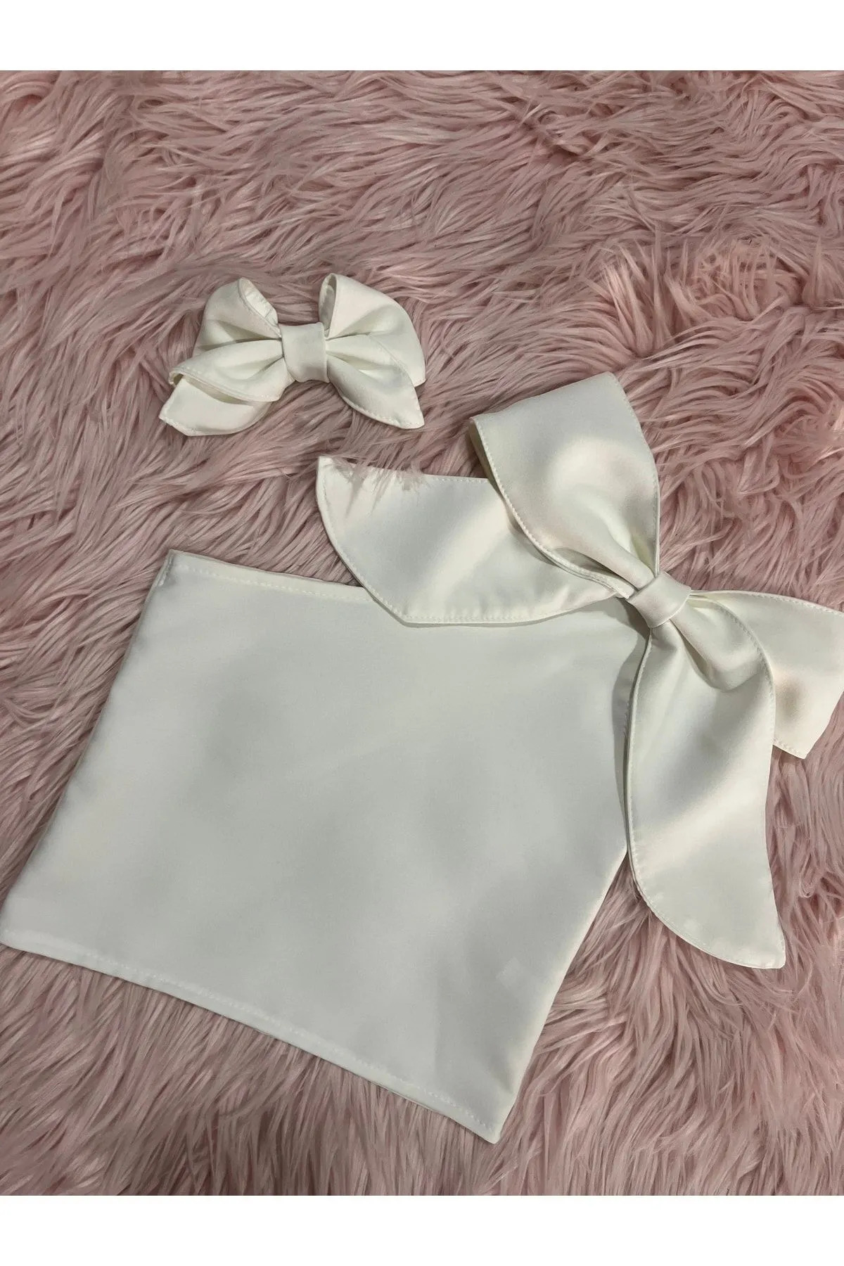 Girl Bow Detailed  One Shoulder  Crop Blouse