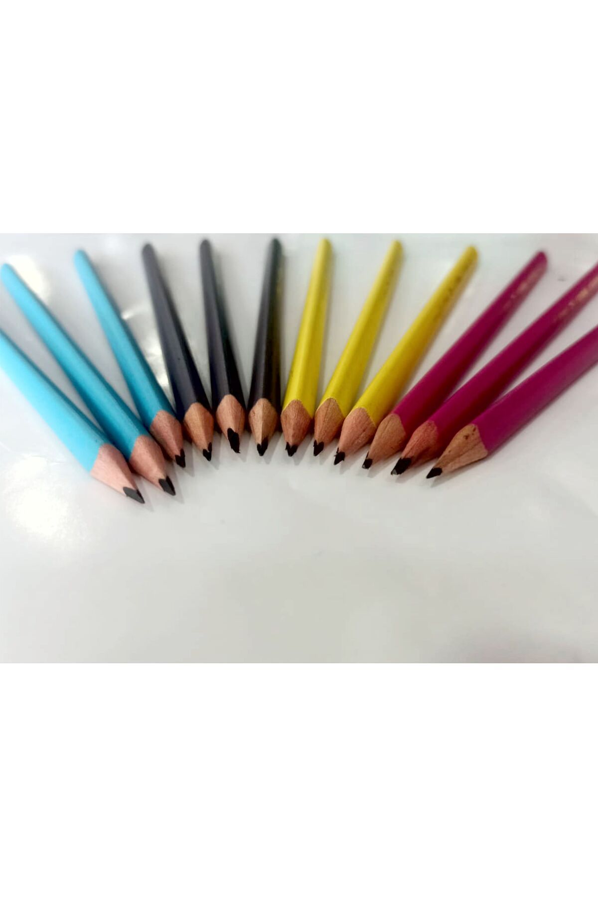 LYRA-Osiris 12-Piece Pencil Set - Triangle Design 3