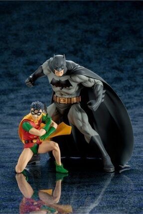 Batman & Robin Artfx+ Statue Set STK0852