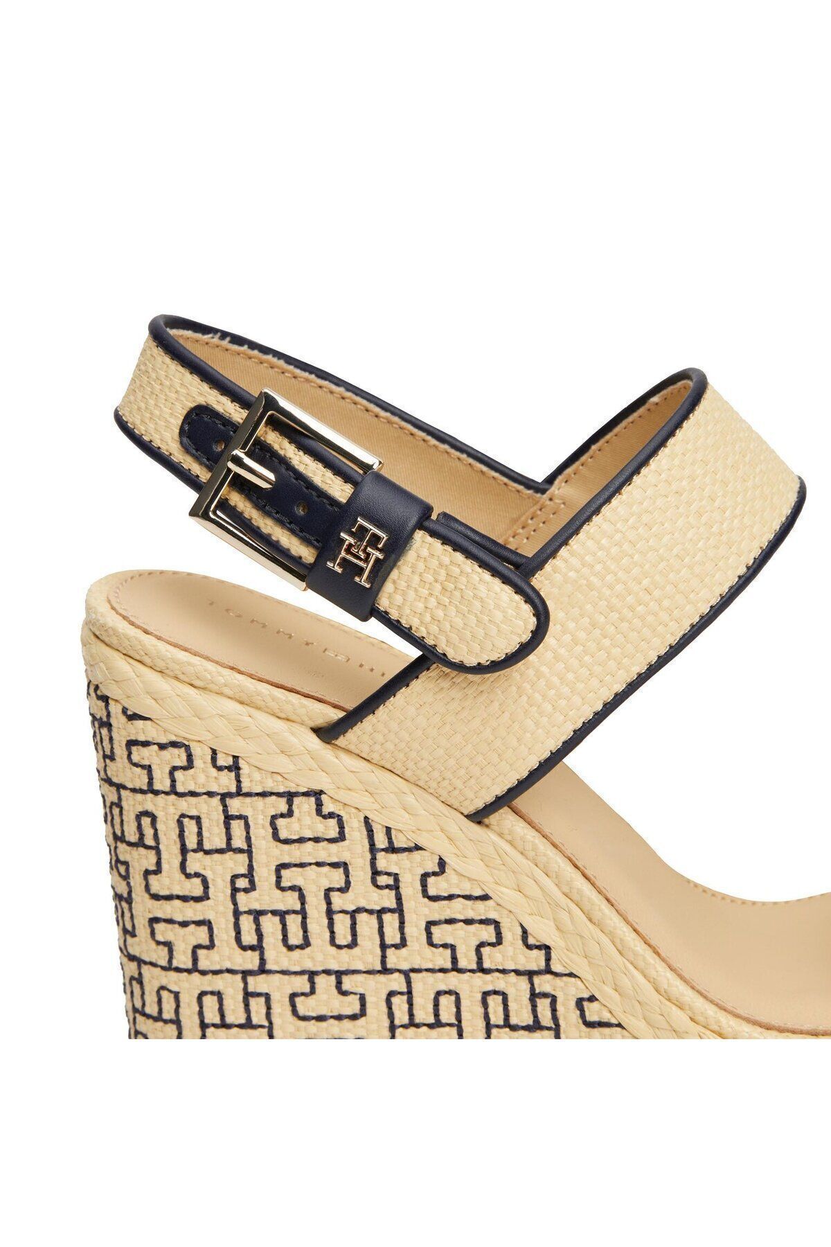 صندل زنانه HIGH HEEP کلاس FLAT MODEL CHIC ECRU SANDAL FW0FW08052 0F4 Tommy Hilfiger