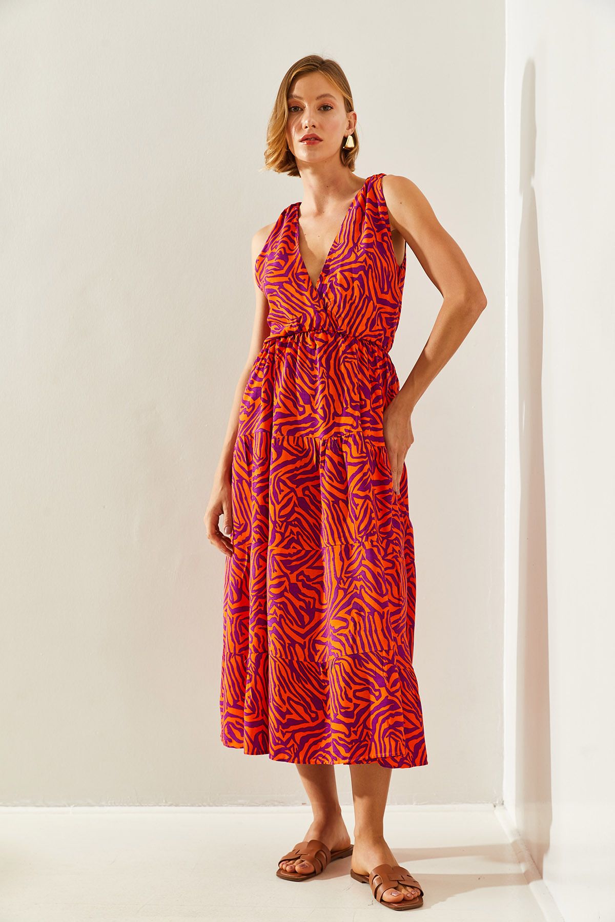 Bianco Lucci-Women's Symmetry Patterned Double Breasted Collar and Rope Tie Dress -60251399 2