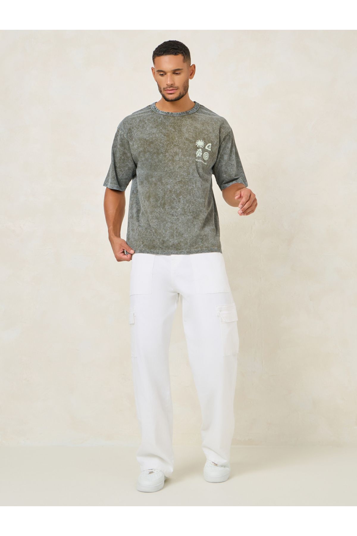 complete the look image