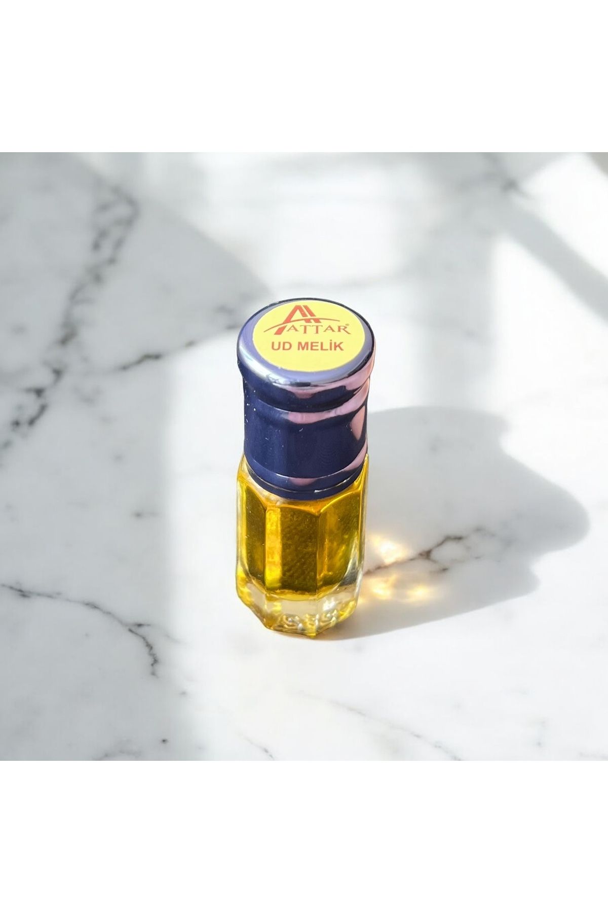 عود ملیک 3 میلی لیتر ATTAR ESANS