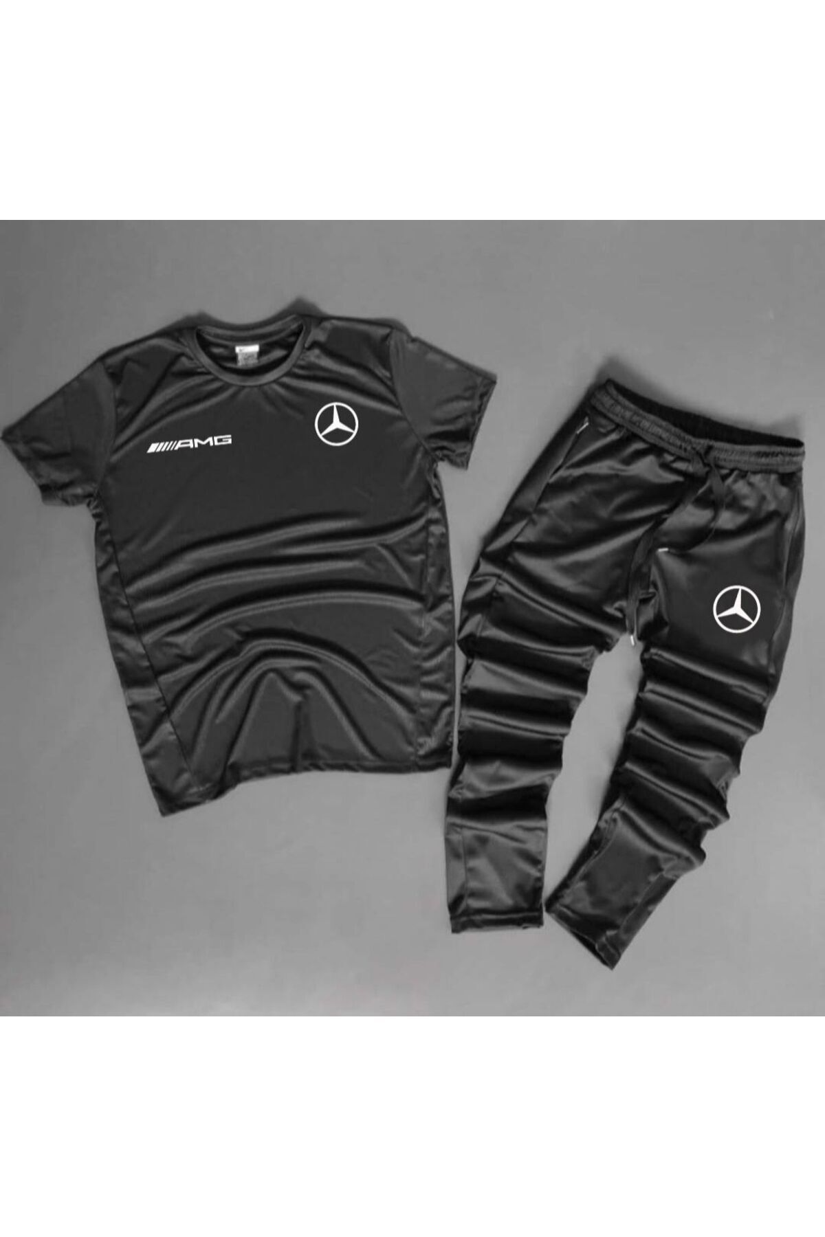 ست لباس ورزشی یقه اسکوبا پولو مشکی