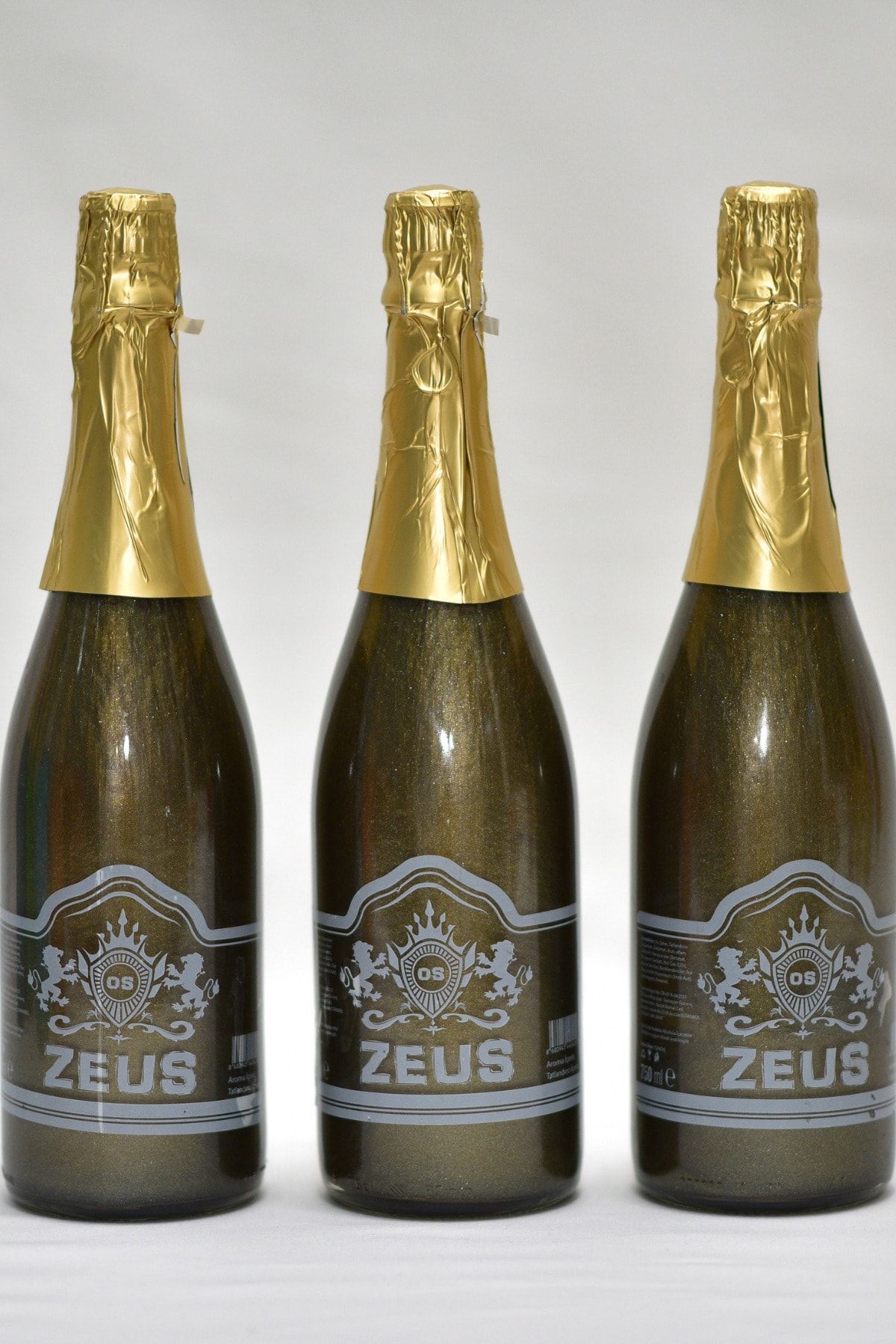ZEUS Simli Alkolsüz Şampanya** - 3'lü Paket (3XÇİKOLATA&CAPPUCCİNO)