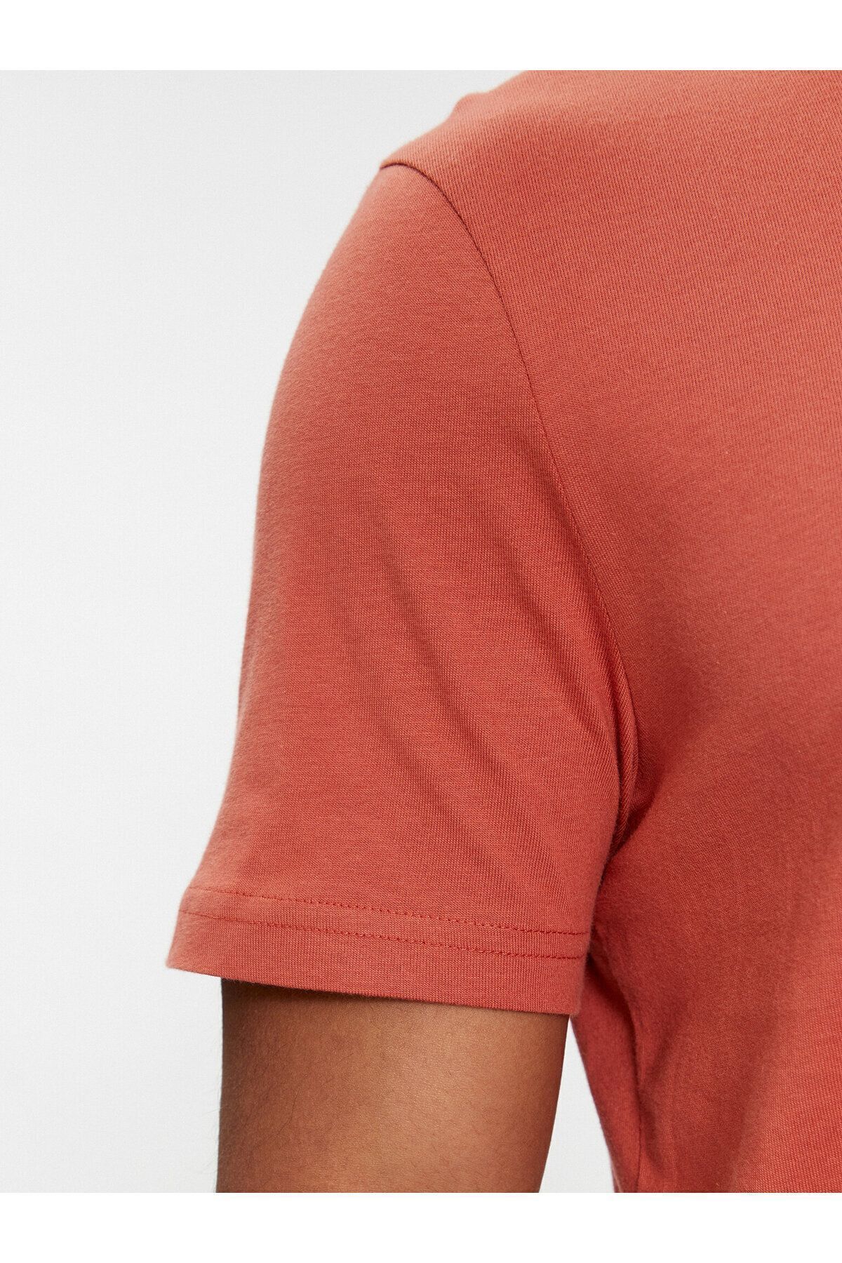 تی شرت نارنجی مردانه آرم برند آقایان روزانه از K10K112401 S0B استفاده کنید Calvin Klein