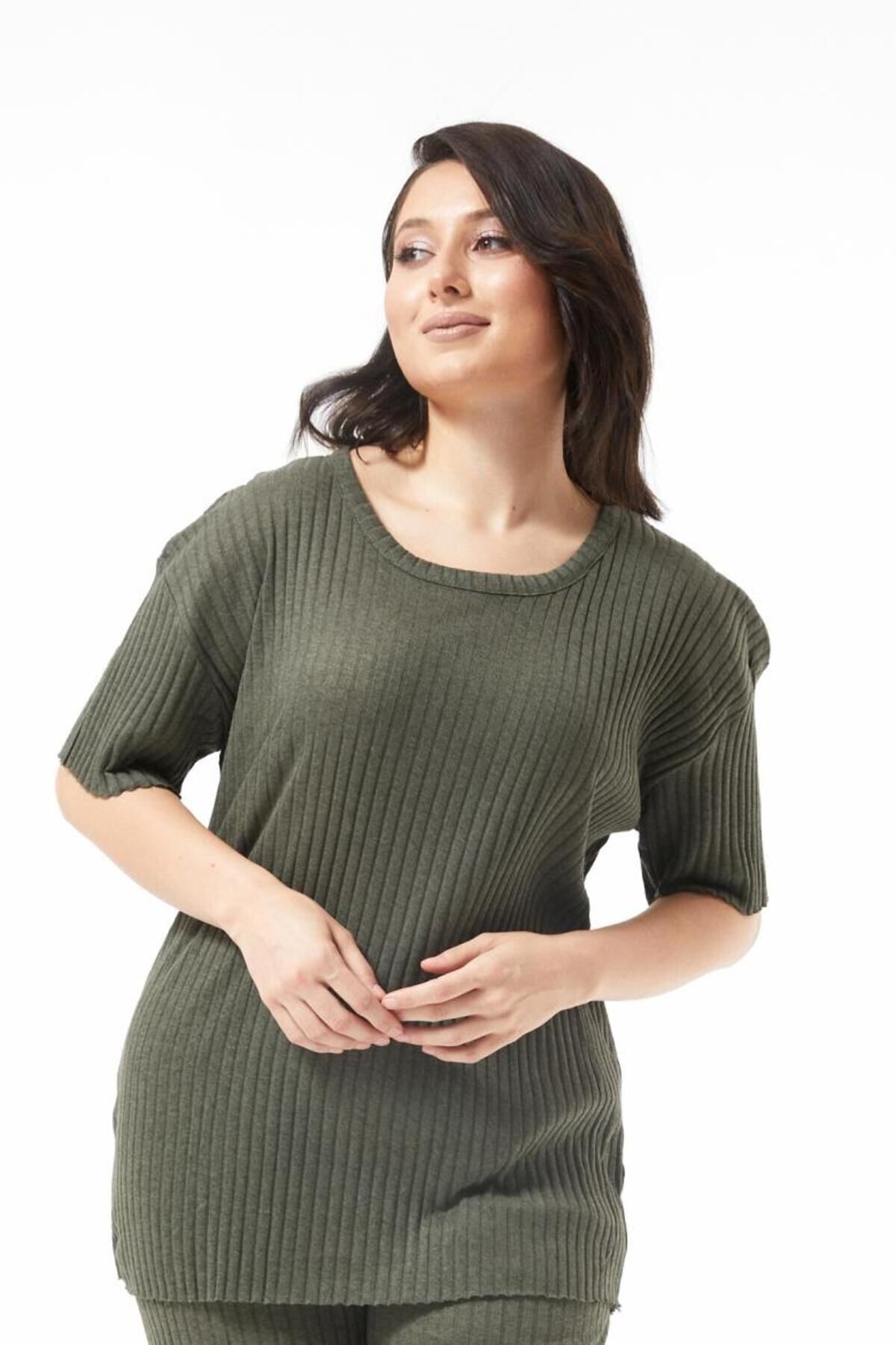 Freeista-Khaki Plus Size Capri Pajama Set 4