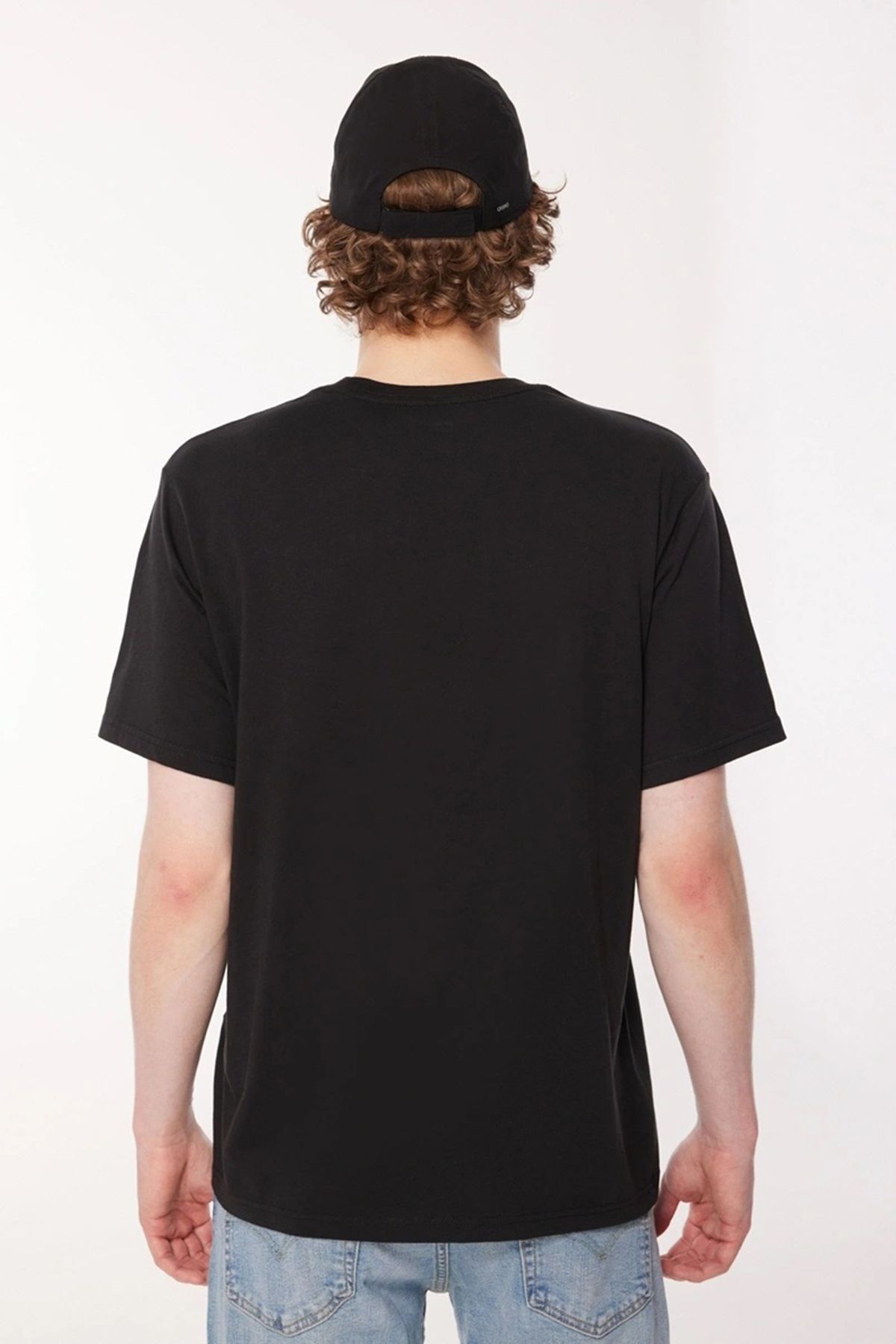تی شرت لیوایز مردانه 100% پنبه مشکی  طرح دار Relaxed/ریلکس    Relaxed/ریلکس Daily/روزانه | Levi's A2082-0146 TR - تصویر 4