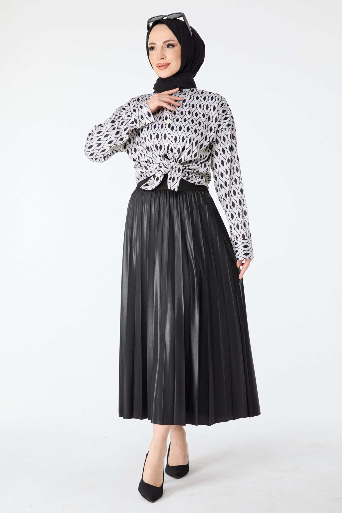 TOFİSA-Schwarzer Plisseerock für Damen - Uni und Mittel - 23036 1