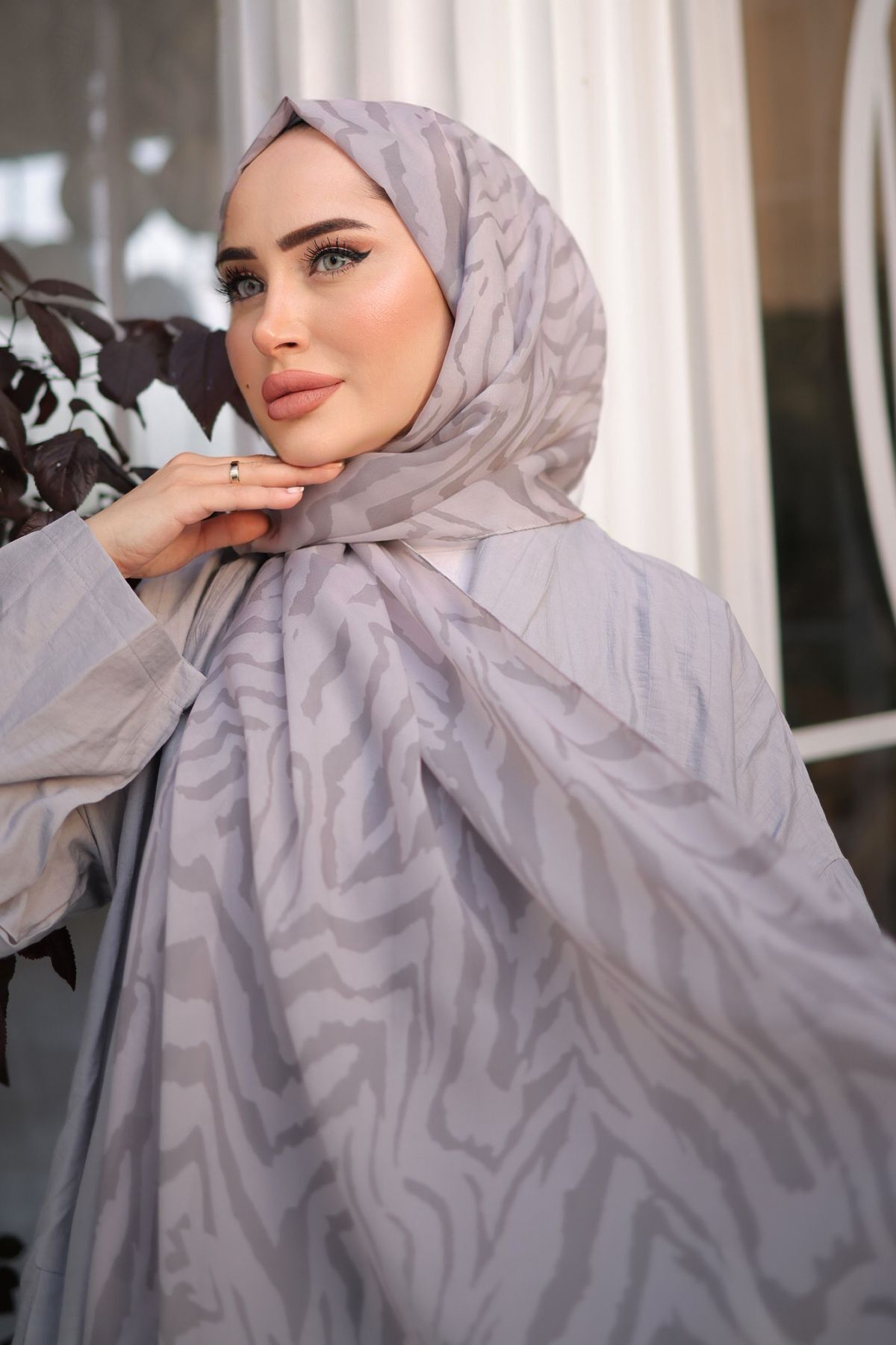 Stella-Mink Zebra Patterned Shawl 3