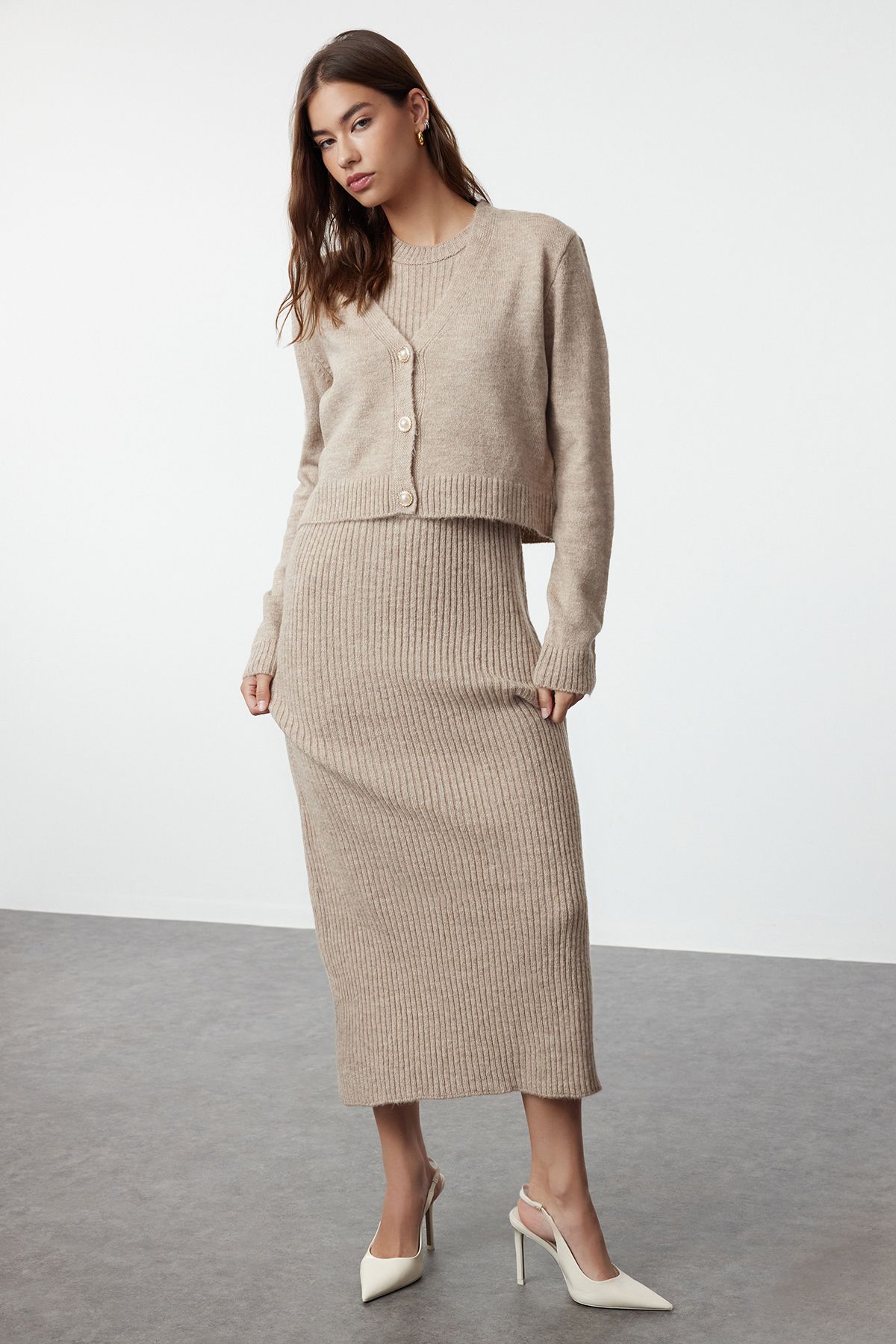 trendyol-modest-womens-brown-flat-long-casual