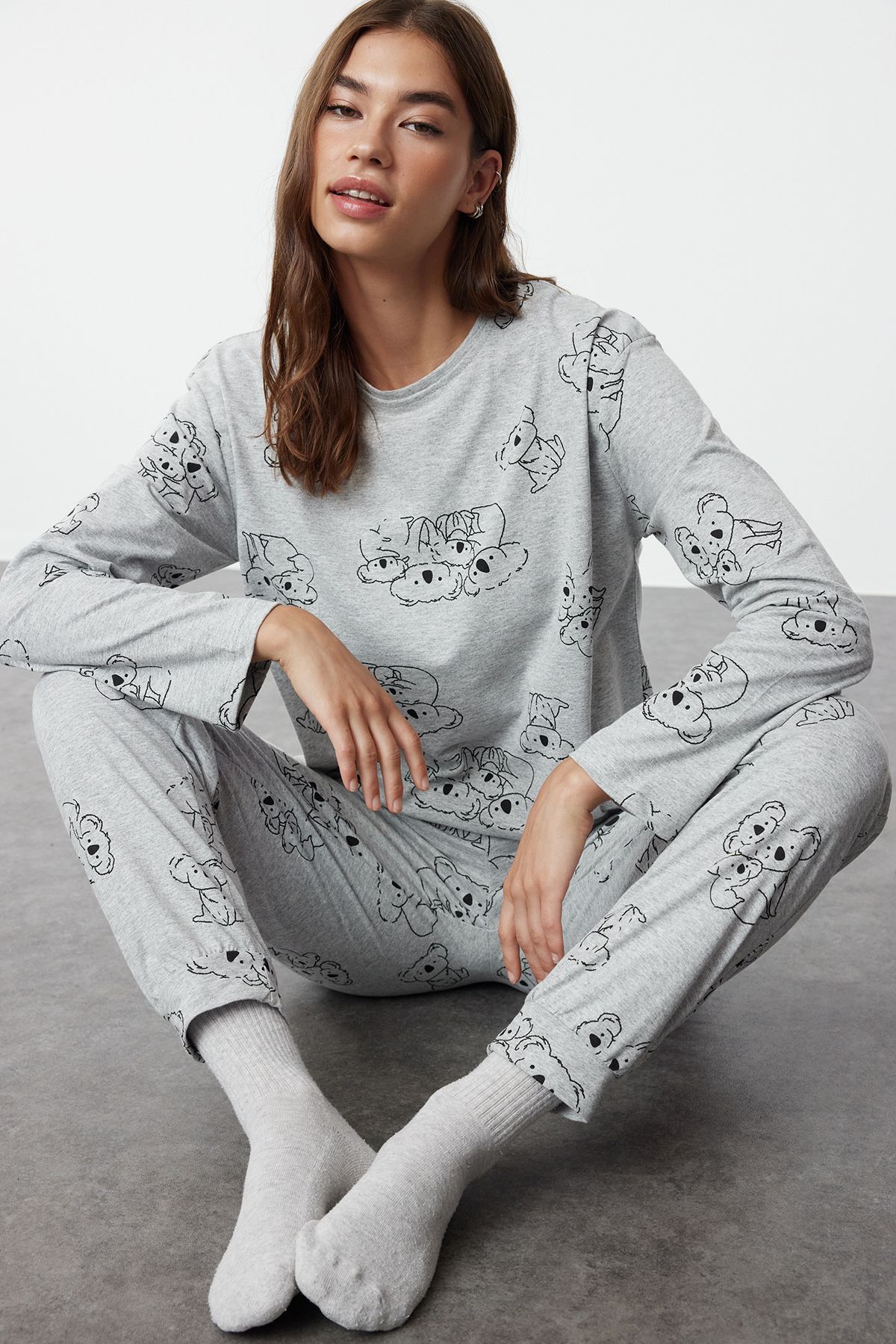 trendyolmilla-womens-grey-animals-long-lounge